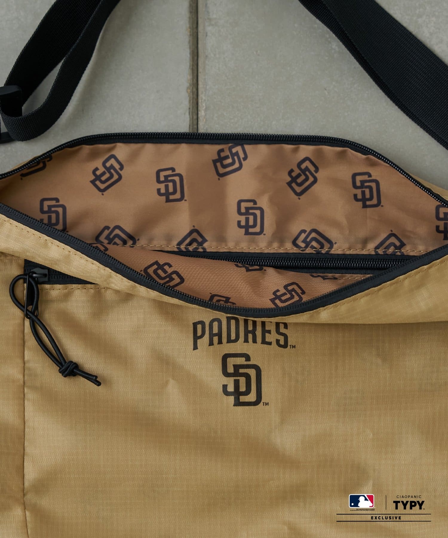 CIAOPANIC TYPY(チャオパニックティピー) MLB別注ショルダーBAG