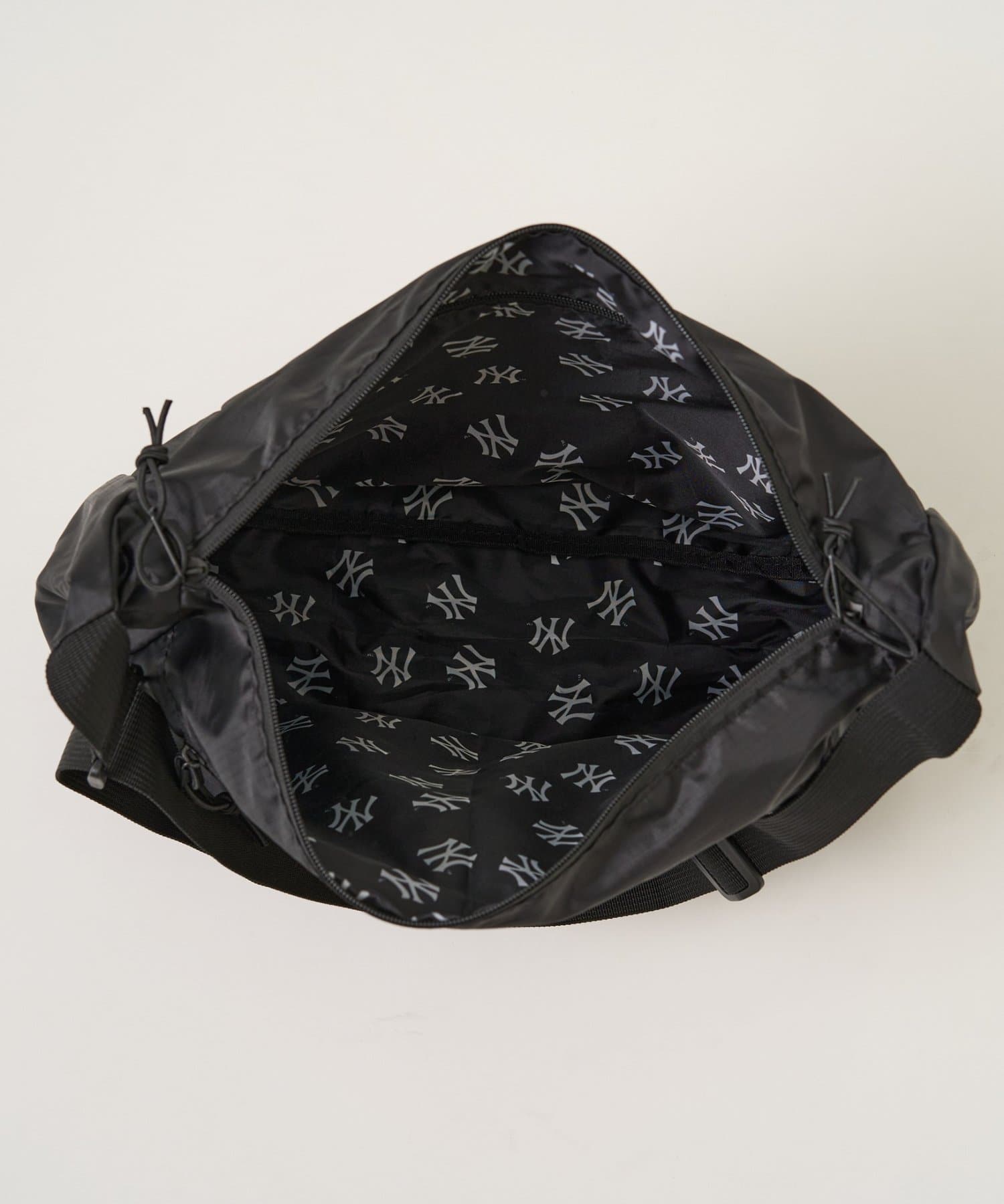 CIAOPANIC TYPY(チャオパニックティピー) MLB別注ショルダーBAG