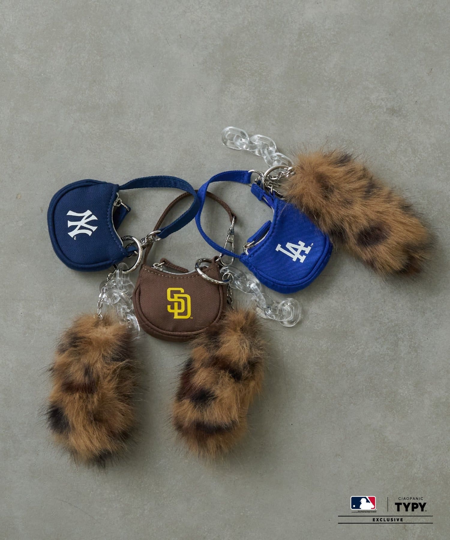 CIAOPANIC TYPY(チャオパニックティピー) MLB別注ミニbagチャーム