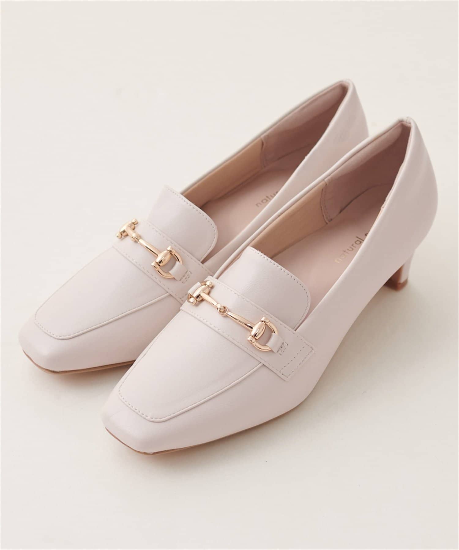 natural couture(ナチュラルクチュール) ヒール付きビットベルト付きパンプス