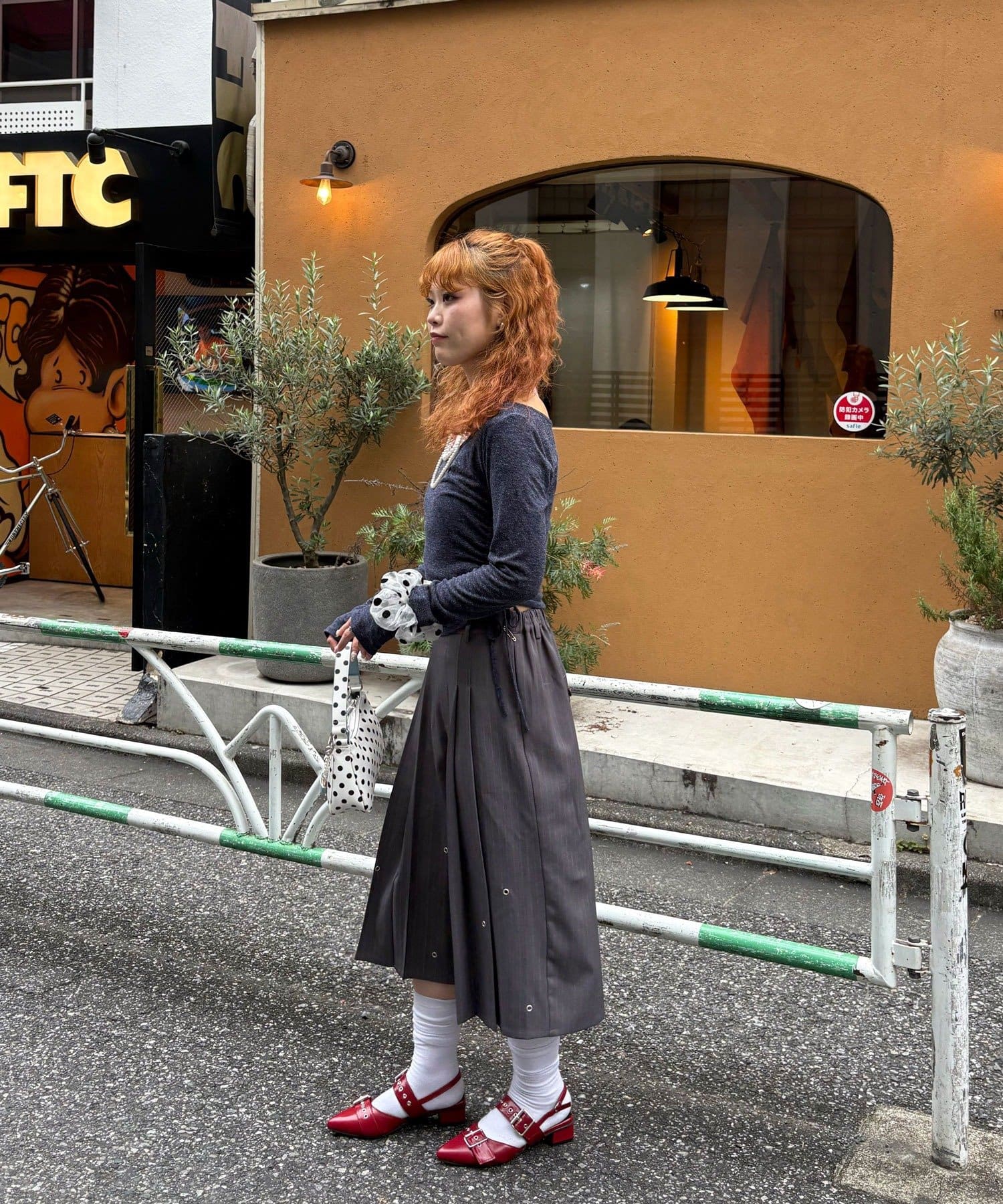 CIAOPANIC(チャオパニック) ハトメプリーツスラックスハーフパンツ