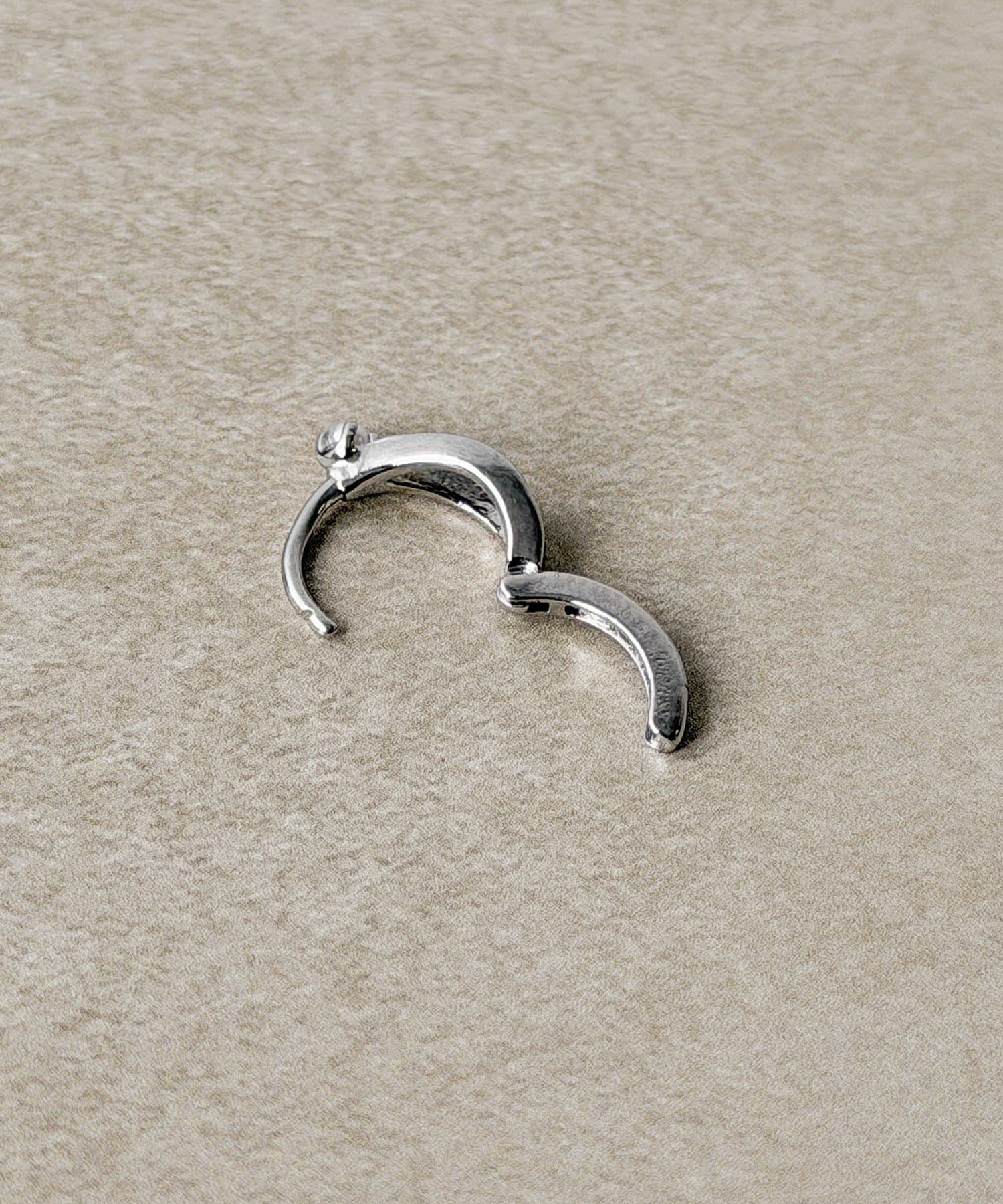3COINS(スリーコインズ) 2連ワンタッチピアス