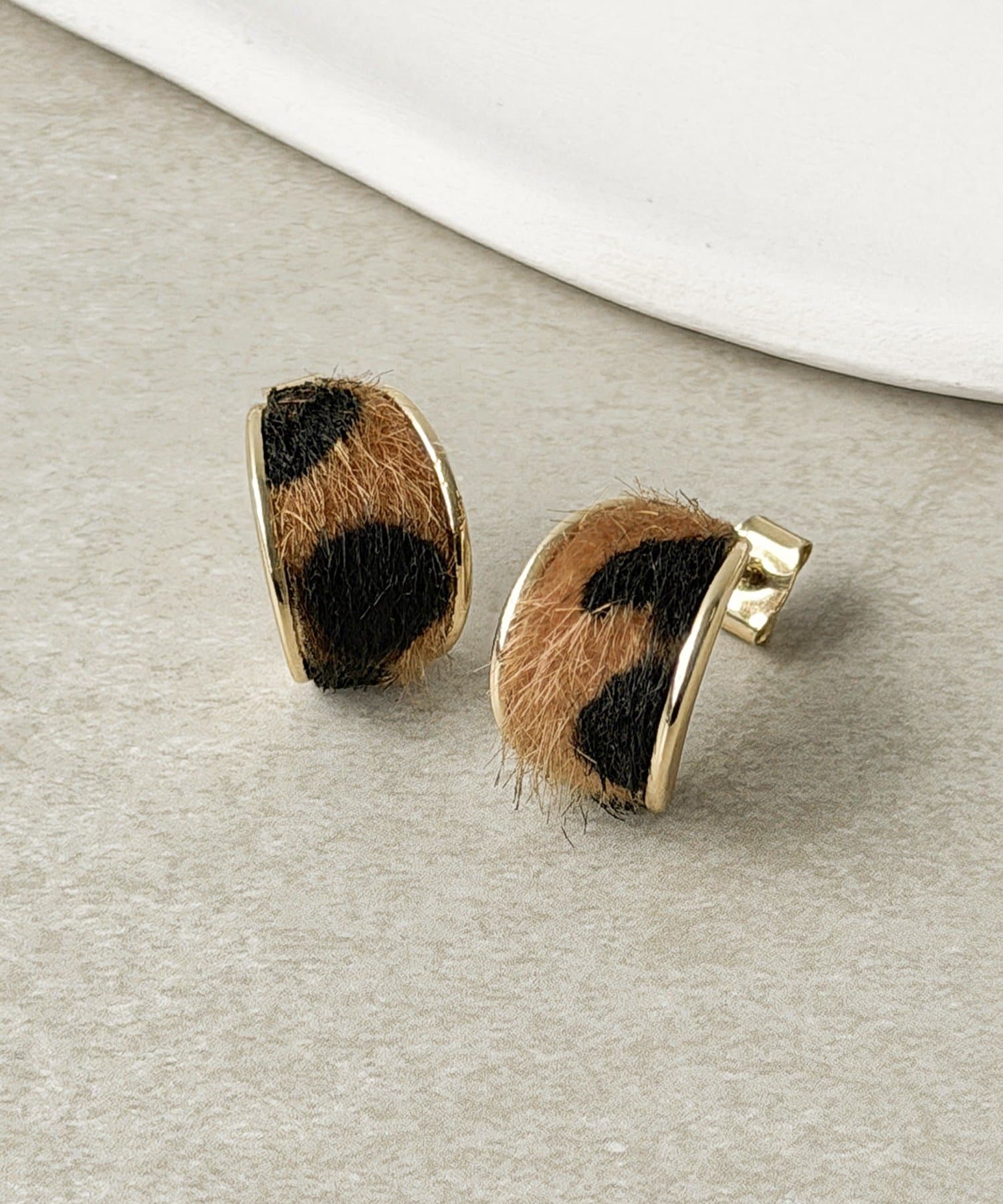 3COINS(スリーコインズ) アニマル柄ピアス