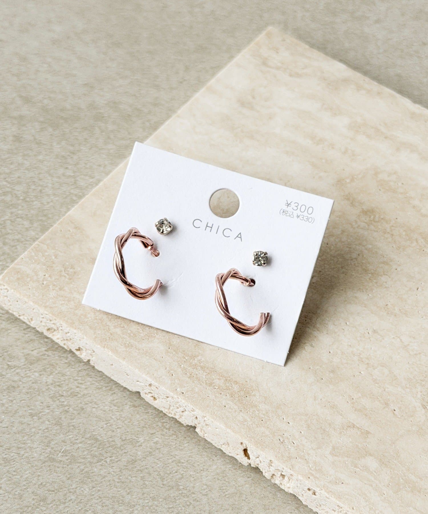 3COINS(スリーコインズ) ツイストフープセットピアス4個セット