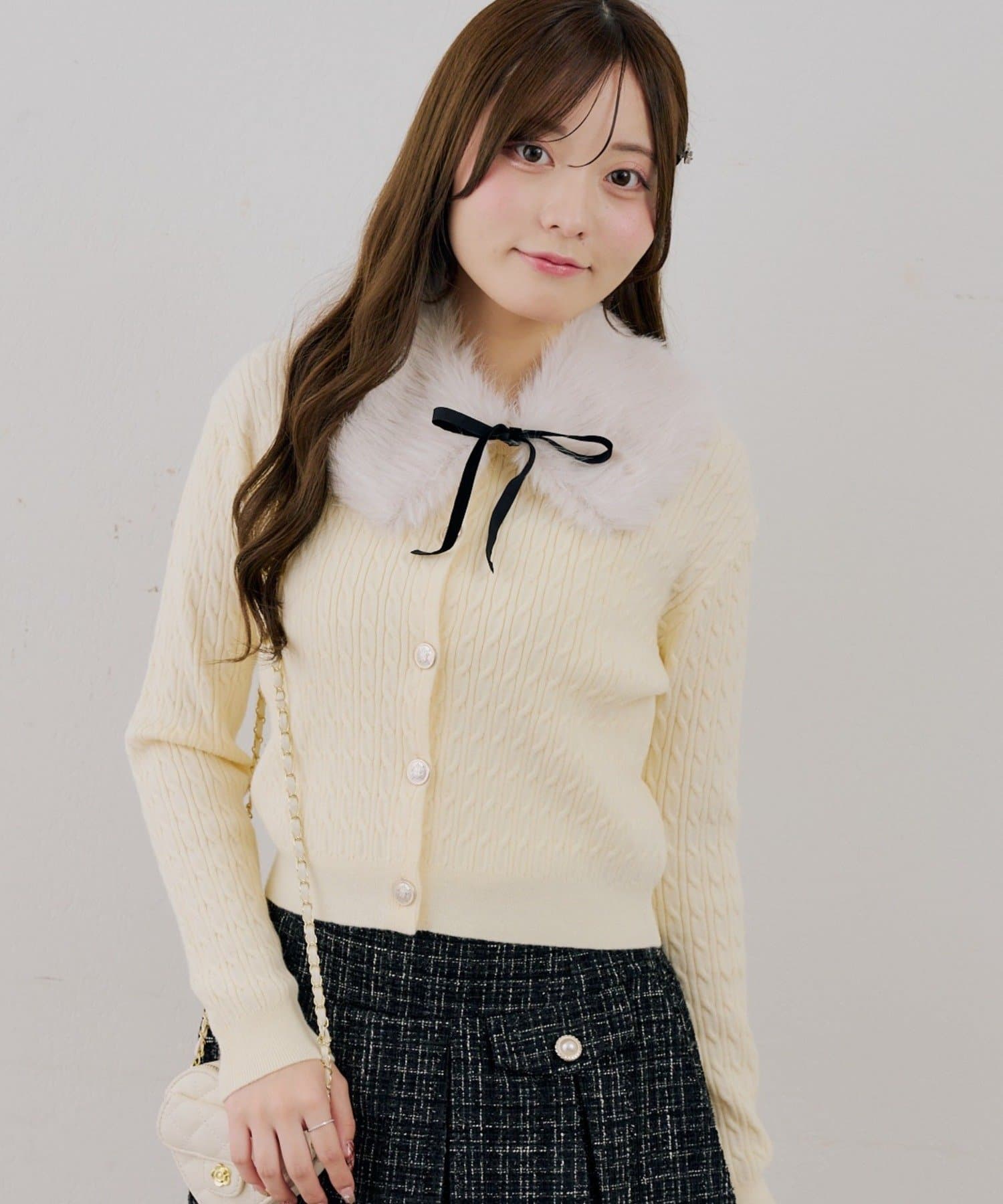 NICE CLAUP / OLIVE des OLIVE OUTLET(ナイスクラップ  / オリーブ デ オリーブ アウトレット) 【ANOTHER BRANCH】ティペット付金釦ケーブルカーディガン