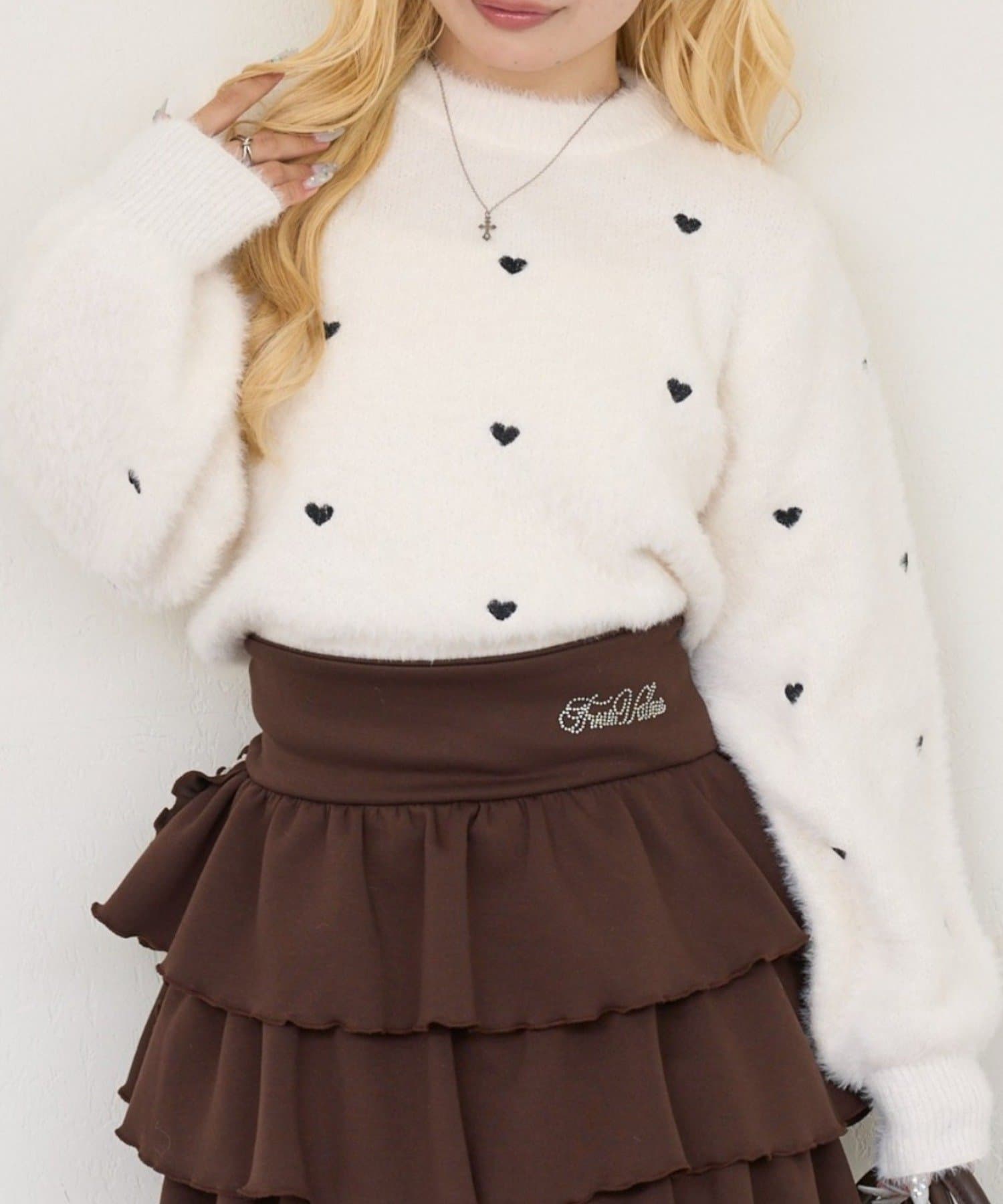 NICE CLAUP / OLIVE des OLIVE OUTLET(ナイスクラップ  / オリーブ デ オリーブ アウトレット) 【ANOTHER BRANCH】ハート刺繍フェザーニット