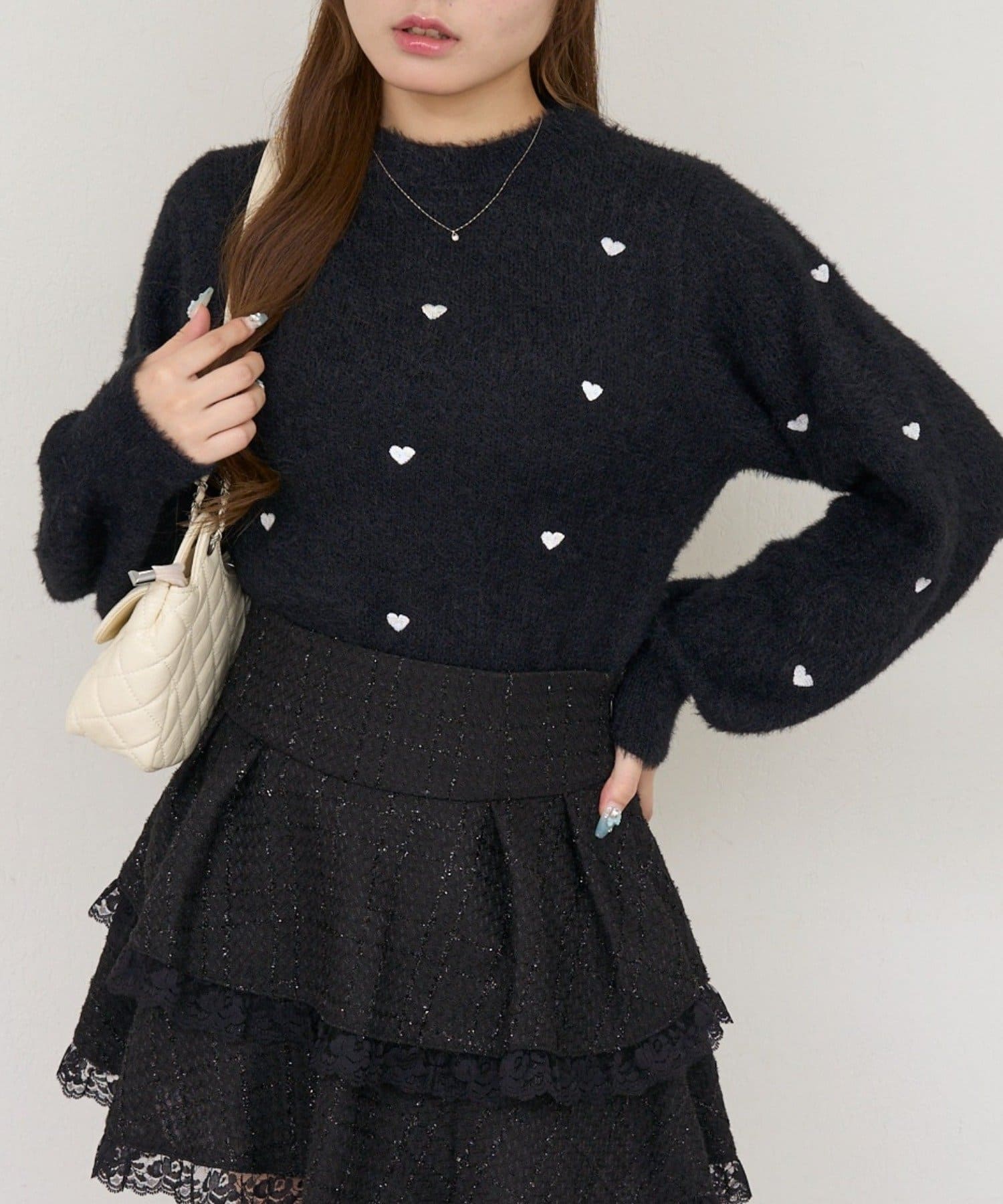 NICE CLAUP / OLIVE des OLIVE OUTLET(ナイスクラップ  / オリーブ デ オリーブ アウトレット) 【ANOTHER BRANCH】ハート刺繍フェザーニット