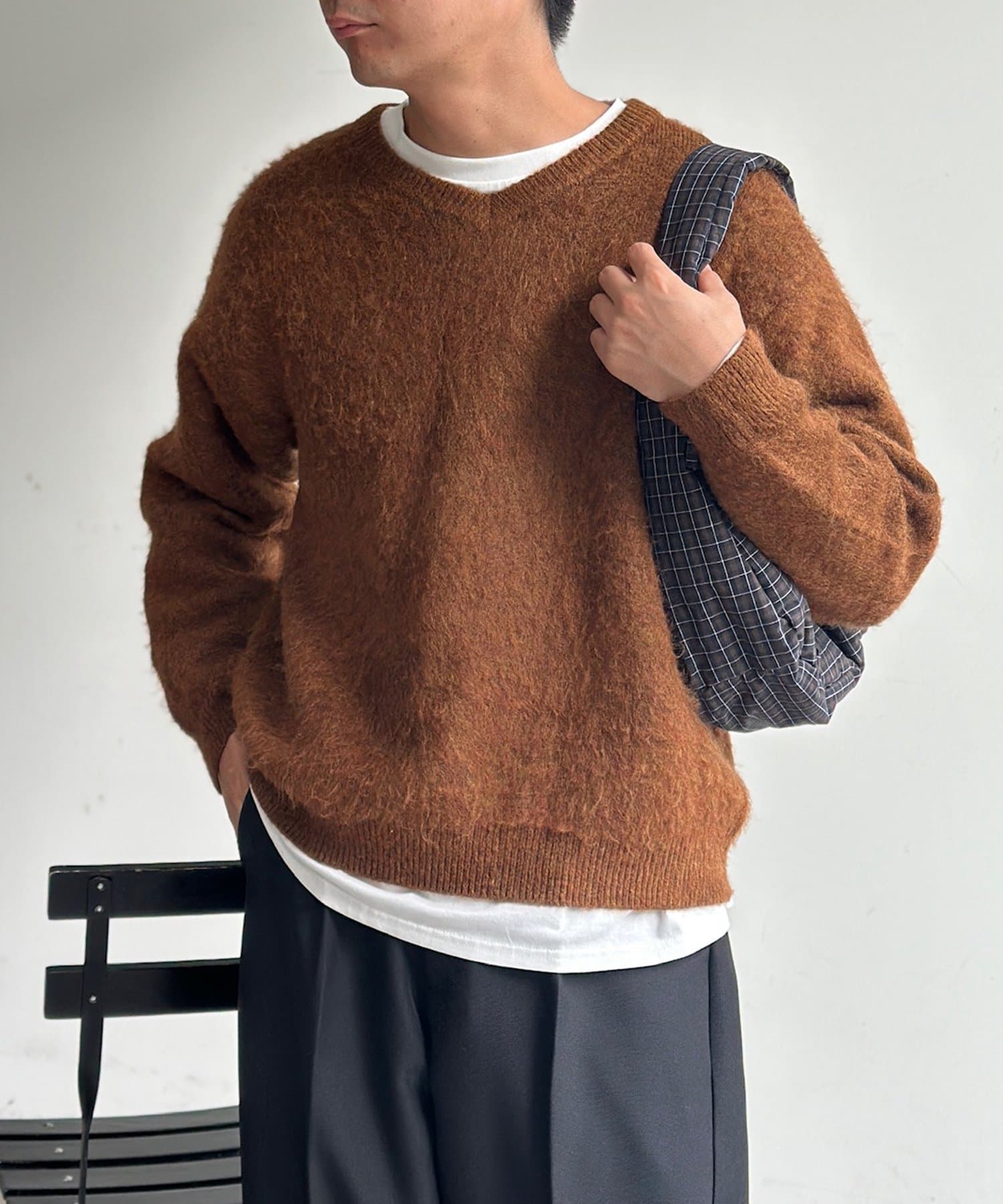 CPCM(シーピーシーエム) 【インナー付き】モヘアライクVネックニット