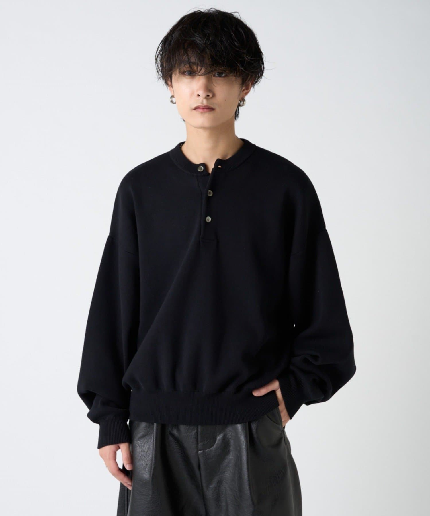 Lui's(ルイス) SURJENT 度詰めヘンリーネックニット
