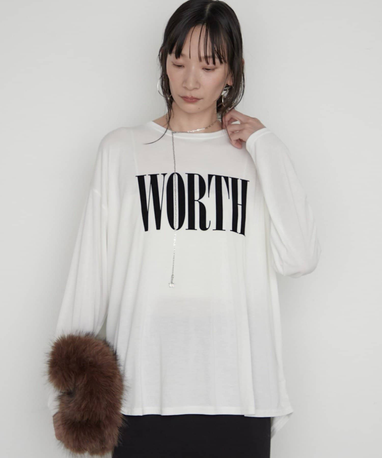 LOUNGEDRESS(ラウンジドレス) 《さらっとした着心地》WORTHロゴロンT