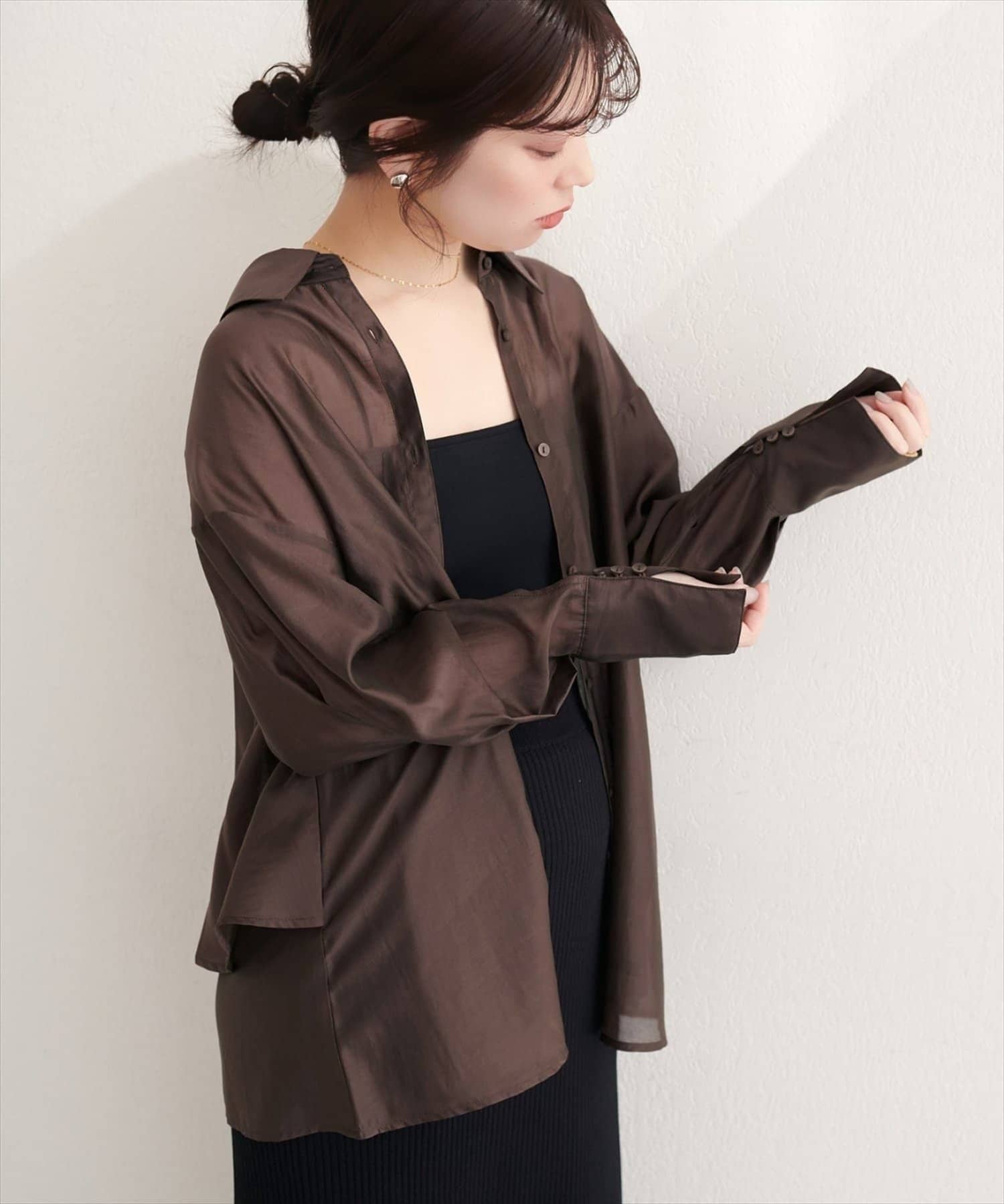 natural couture(ナチュラルクチュール) 【sherbet line】接触冷感バックフリルシアーシャツ