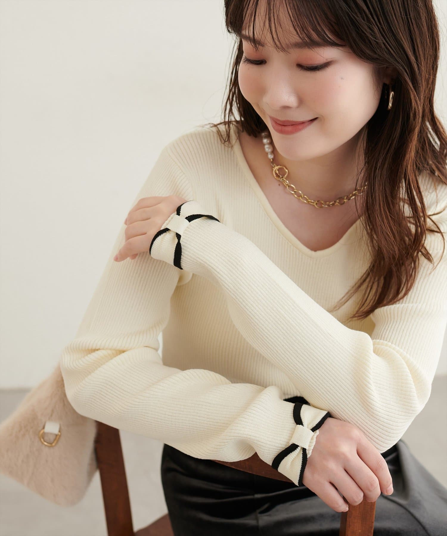 natural couture(ナチュラルクチュール) 〈osono〉袖口リボン２WAYニット
