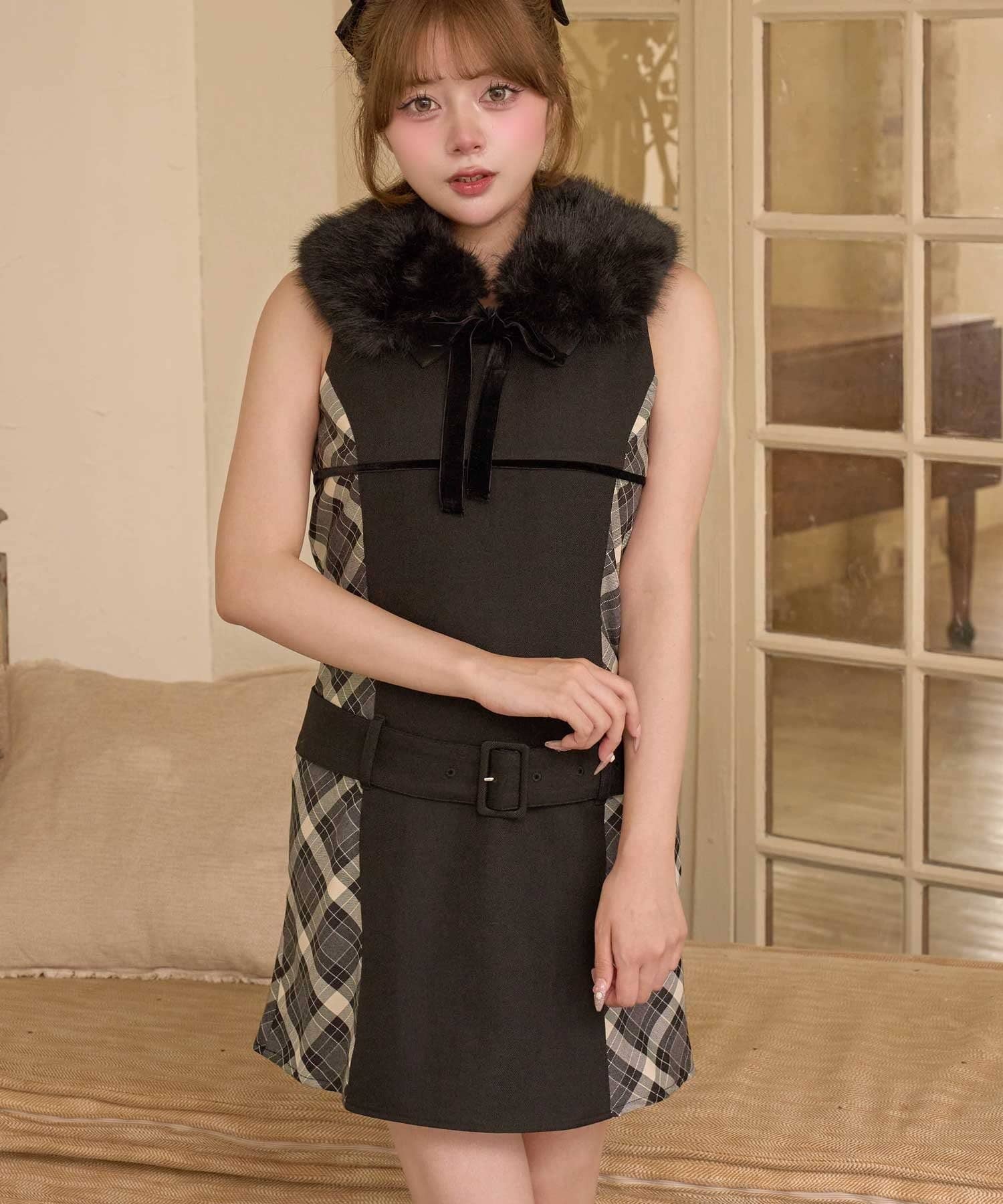 Belle Charme(ベルシャルム) Ribbon Fur Collar Onepiece