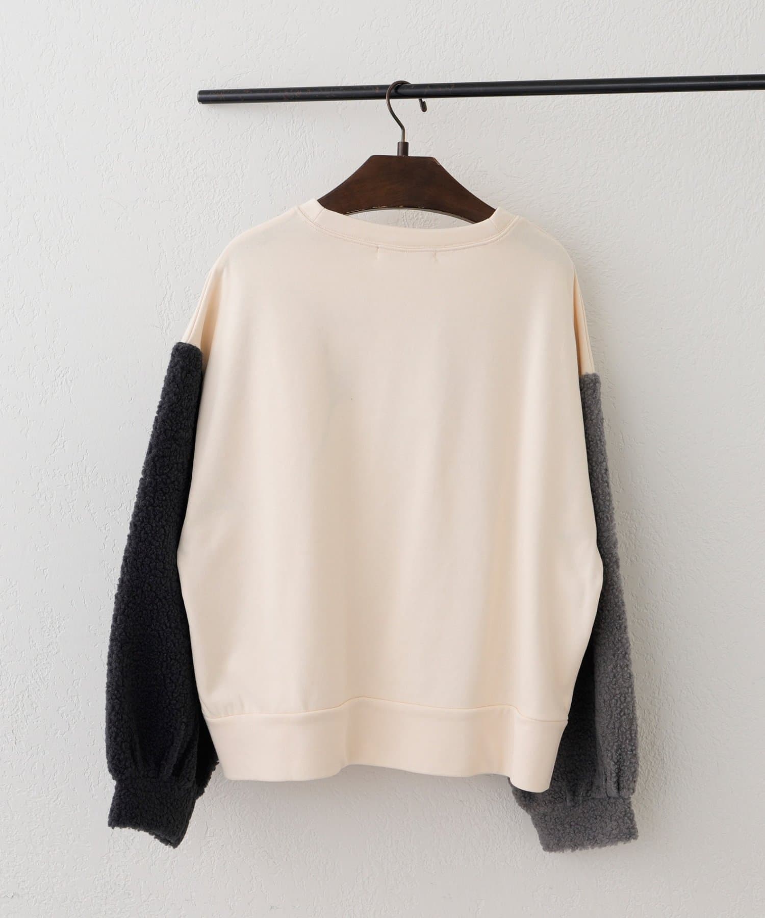 NICE CLAUP / OLIVE des OLIVE OUTLET(ナイスクラップ  / オリーブ デ オリーブ アウトレット) 【ANOTHER BRANCH】ユルキャラひょっこり袖スエット