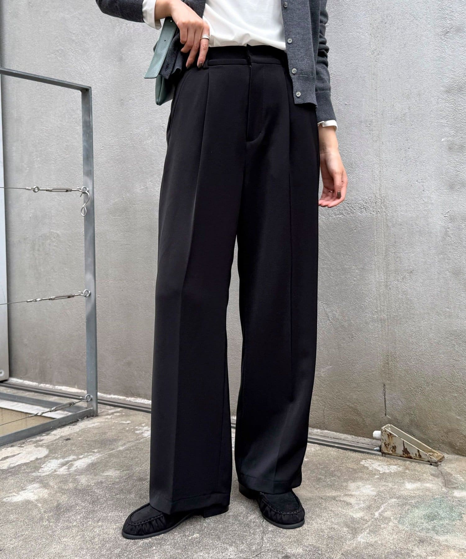 FREDY & GLOSTER(フレディ アンド グロスター) 【4サイズ展開】とろみWarmタックスラックス