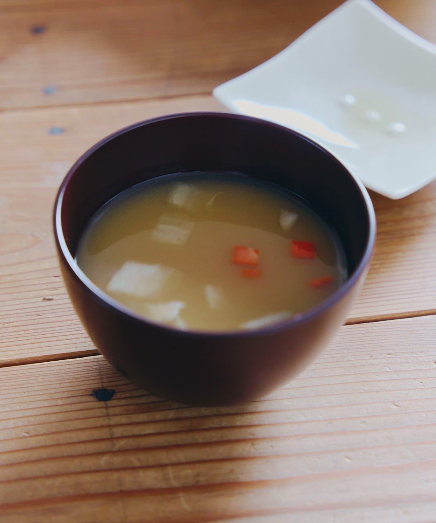 salut!(サリュ) 汁椀駒型