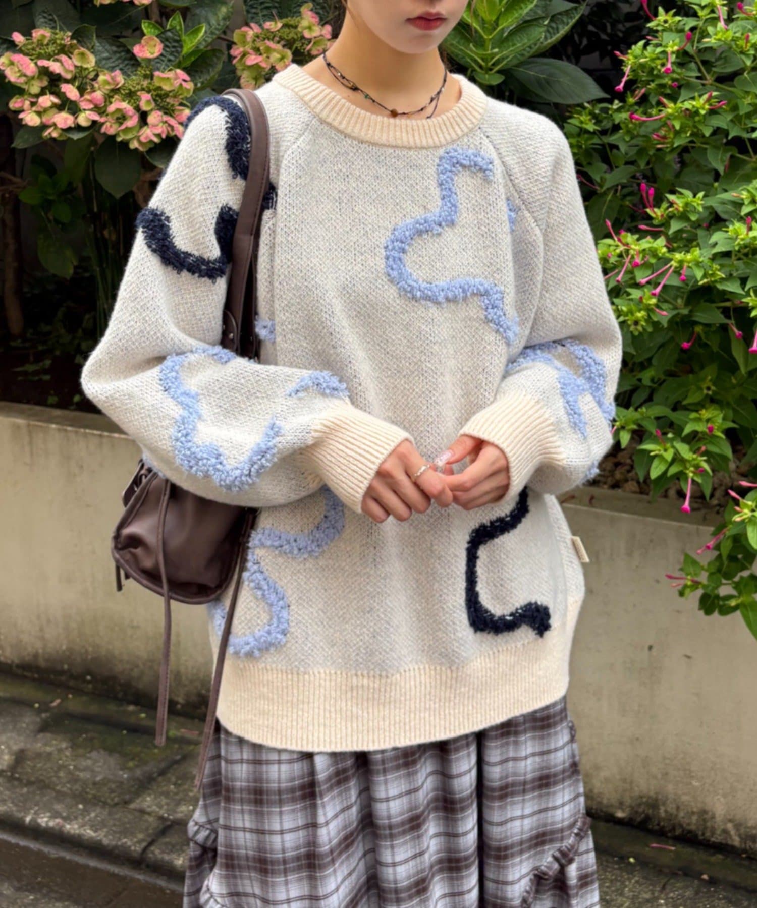 w closet(ダブルクローゼット) フラワーモチーフニット