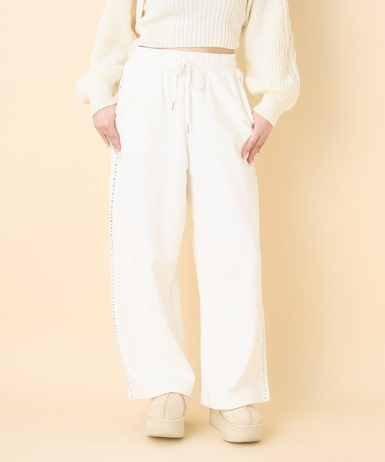 NICE CLAUP / OLIVE des OLIVE OUTLET(ナイスクラップ  / オリーブ デ オリーブ アウトレット) 【one after another 】ビジューカットパンツ