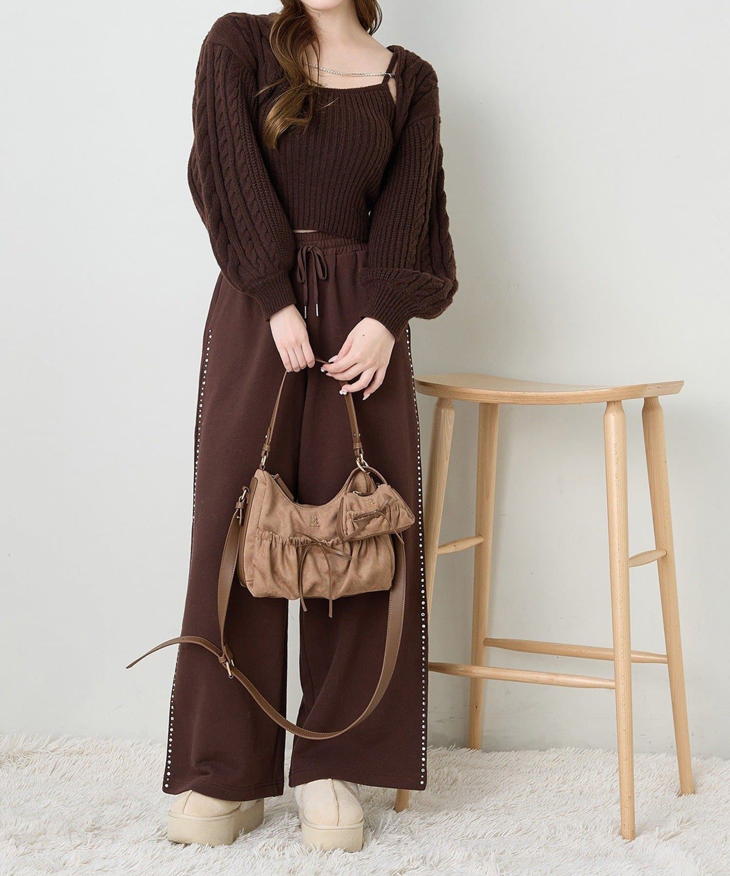 NICE CLAUP / OLIVE des OLIVE OUTLET(ナイスクラップ  / オリーブ デ オリーブ アウトレット) 【one after another 】ビジューカットパンツ