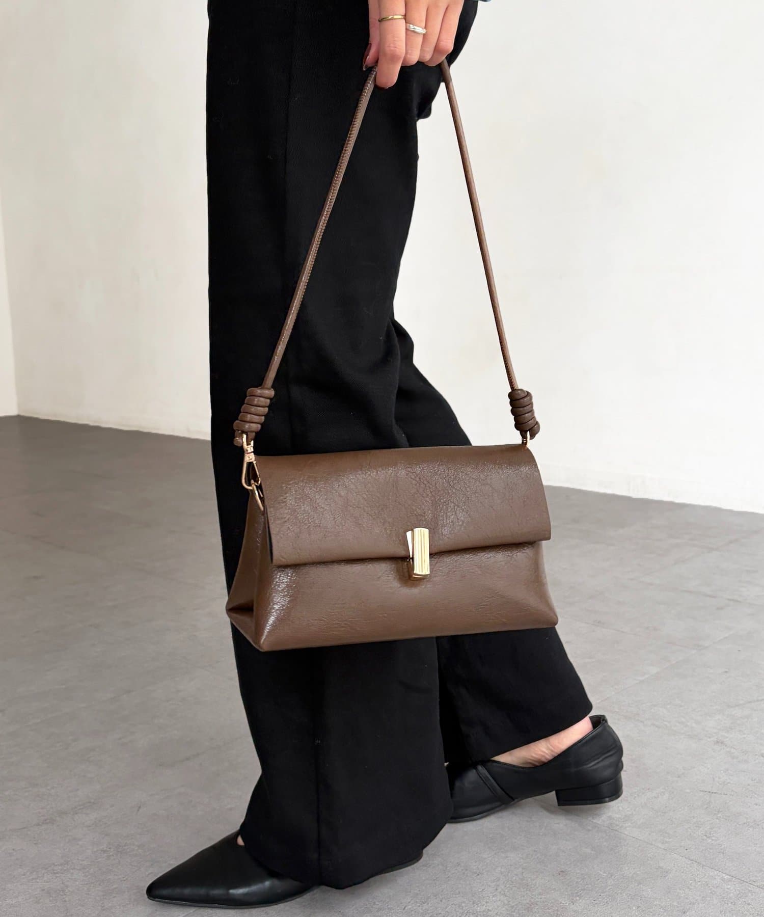 Chez toi(シェトワ) ショルダーミニBAG