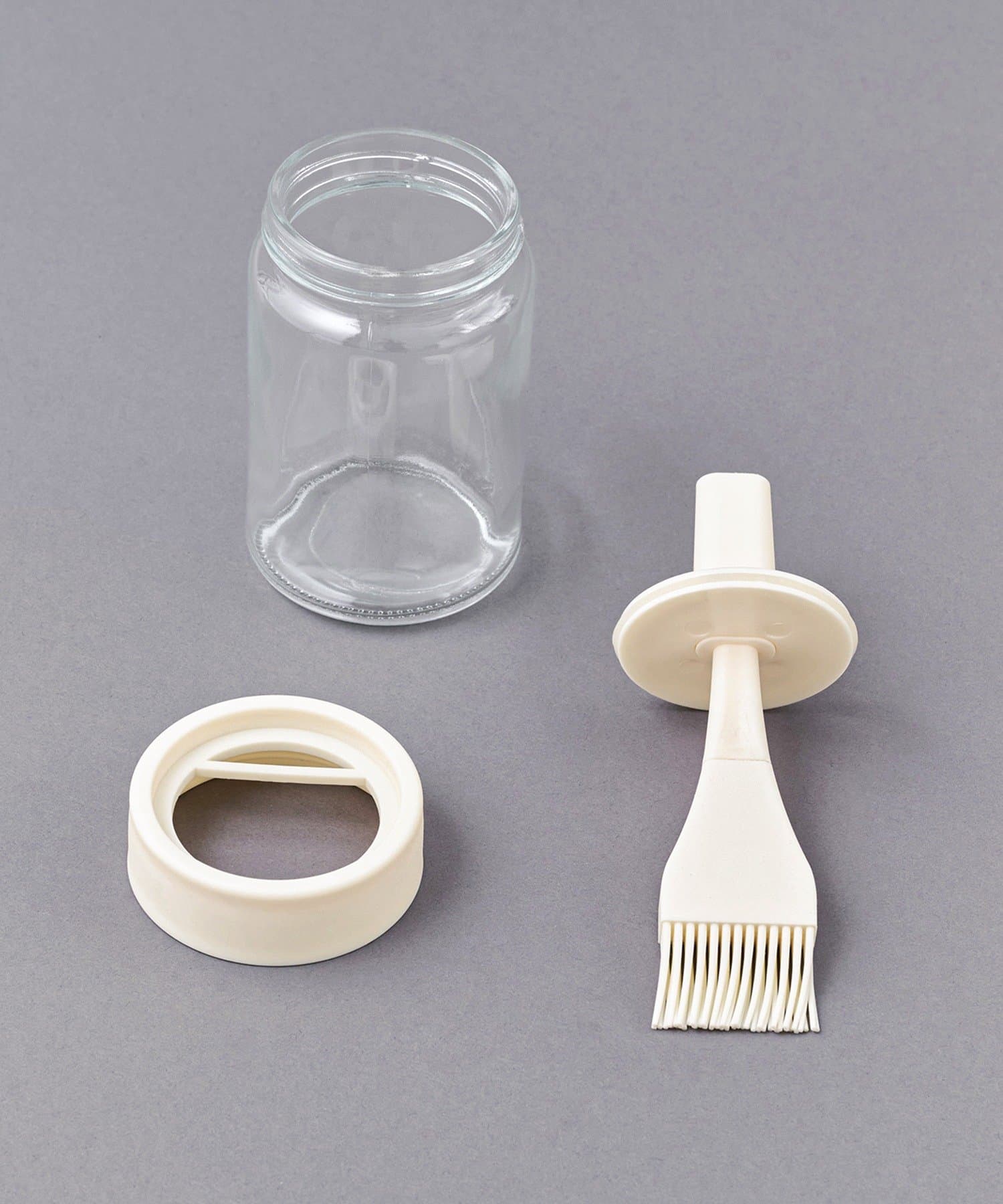 3COINS(スリーコインズ) ハケつきオイルボトル：240ml