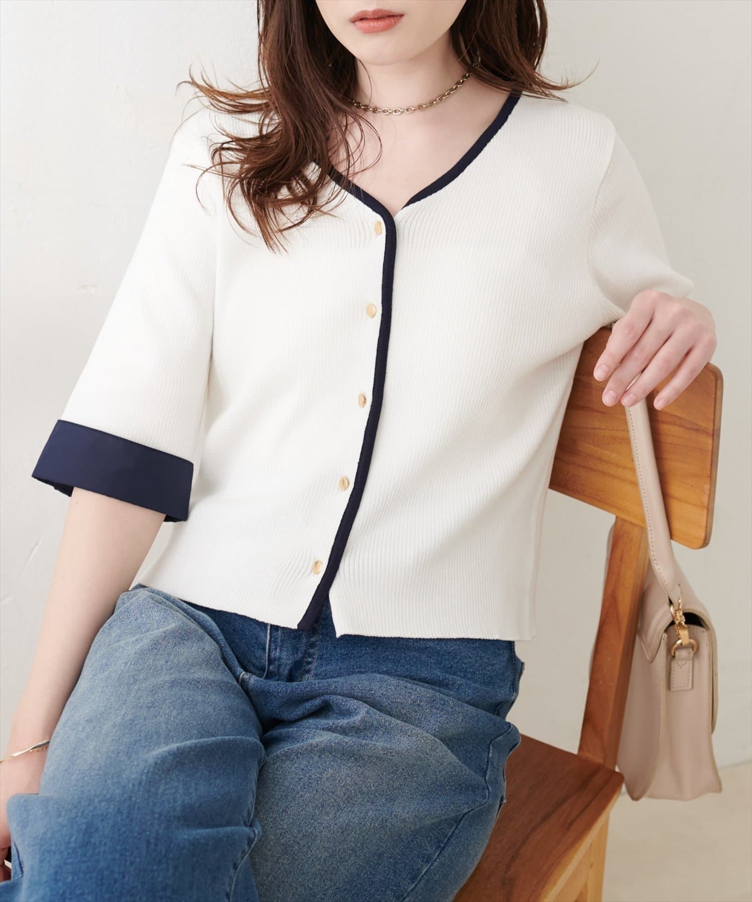 NICE CLAUP / OLIVE des OLIVE OUTLET(ナイスクラップ  / オリーブ デ オリーブ アウトレット) 【natural couture】袖口カフス付き配色Vネックカーデ