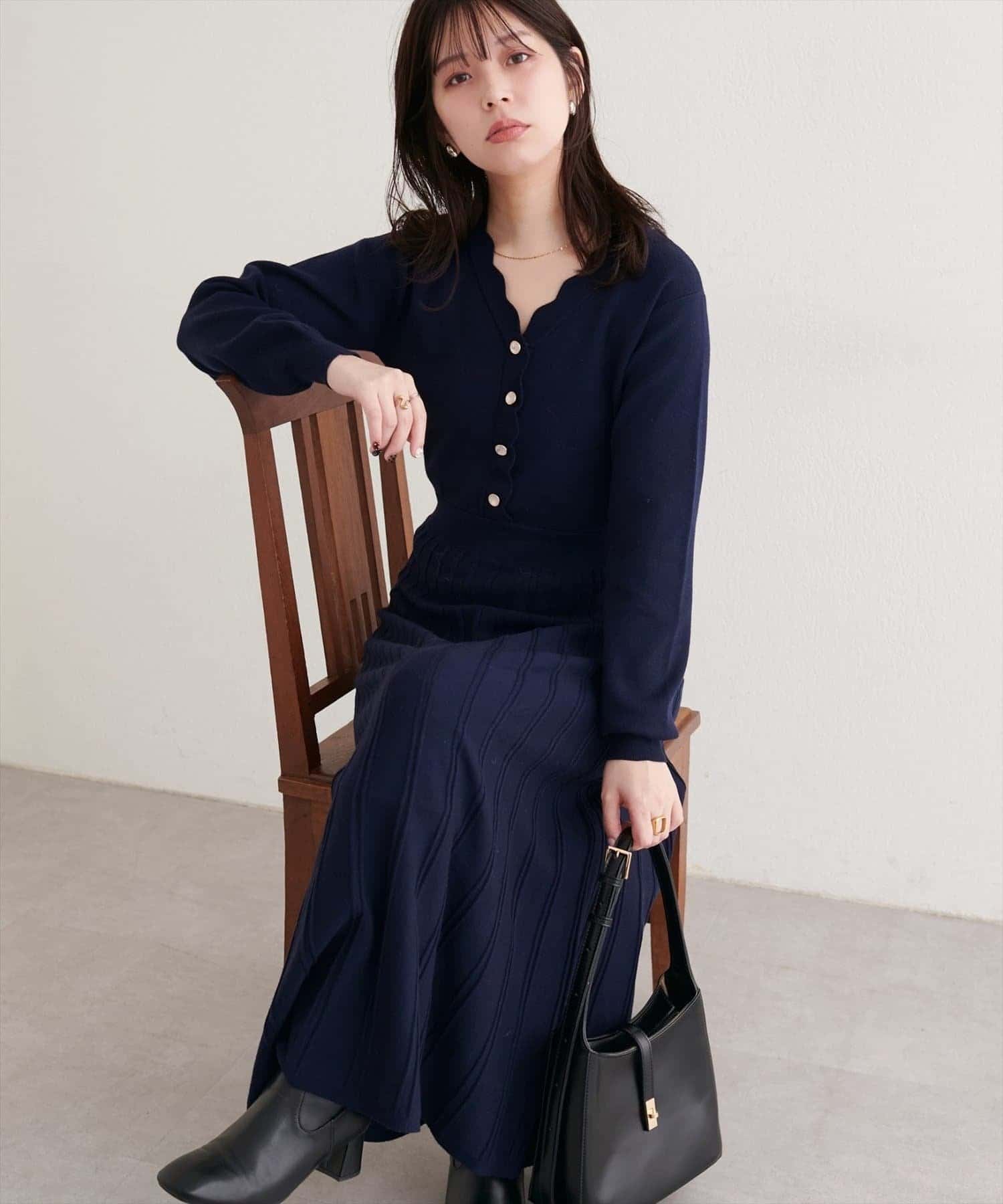 natural couture(ナチュラルクチュール) スカラッププリーツニットワンピース