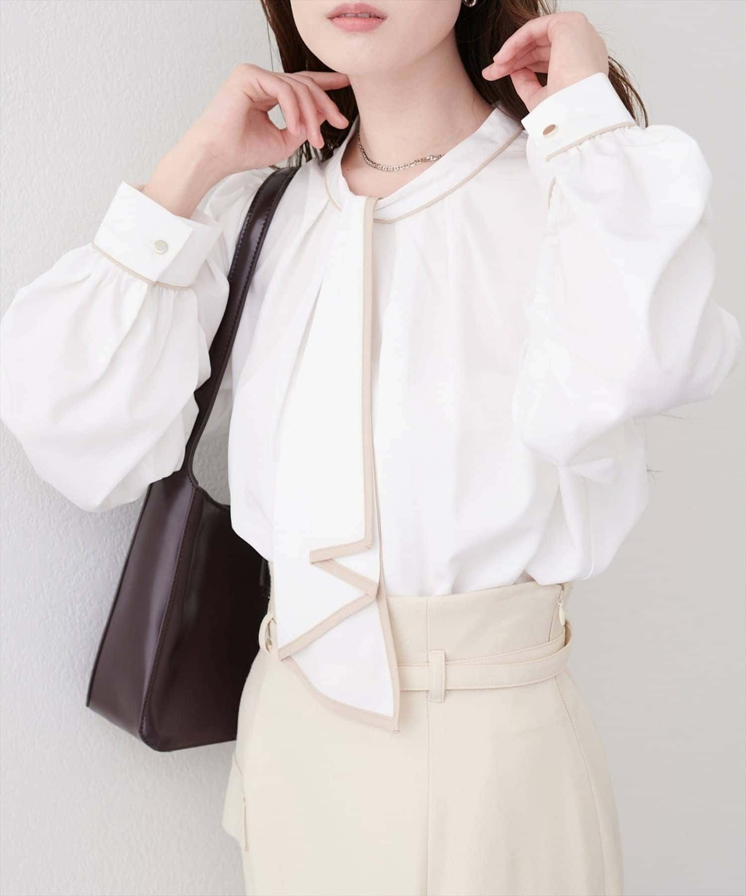 natural couture(ナチュラルクチュール) 配色ボウタイ２WAYブラウス