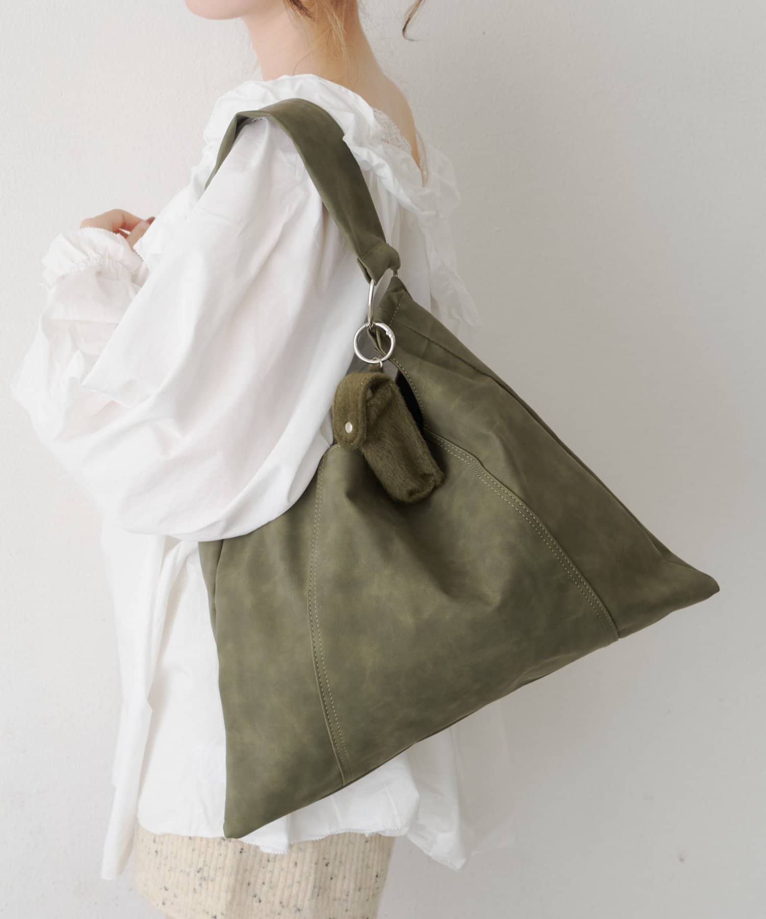 Kastane(カスタネ) 【9.19(土)0:00発売】リップチャームミドルBAG