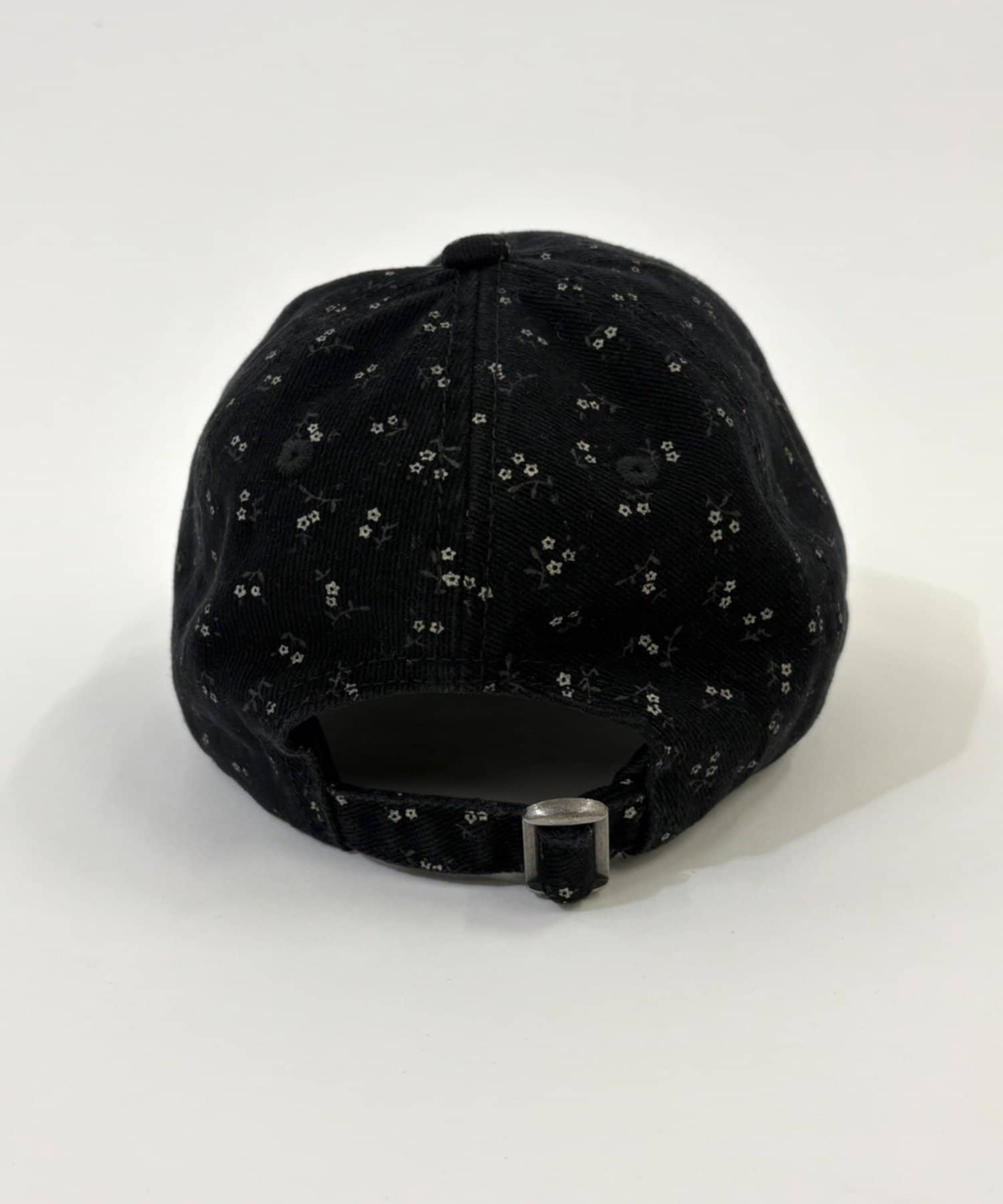 w closet(ダブルクローゼット) フラワー刺繍CAP