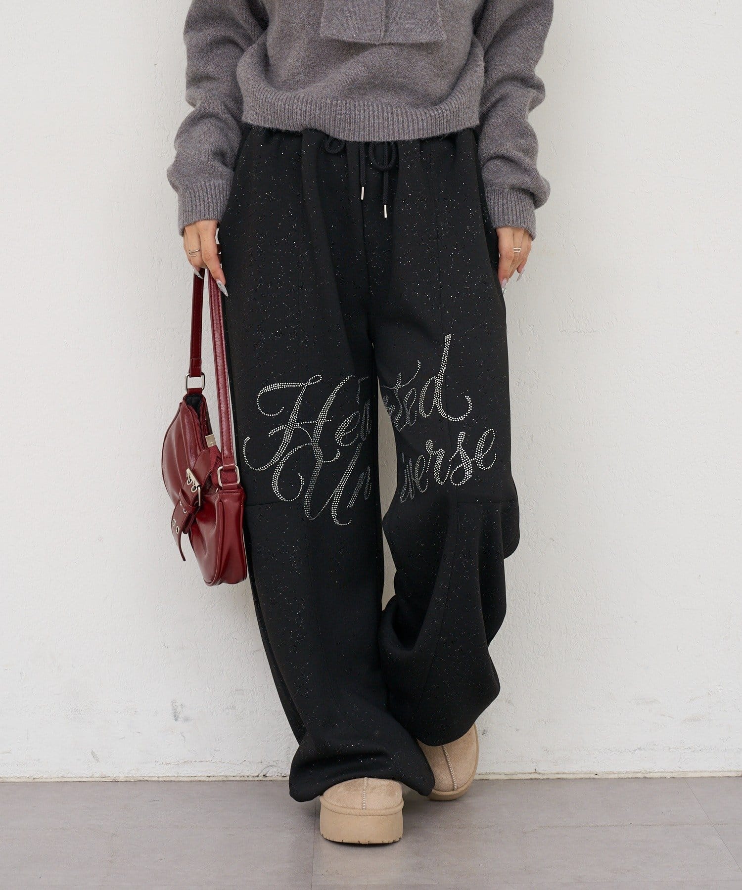 NICE CLAUP / OLIVE des OLIVE OUTLET(ナイスクラップ  / オリーブ デ オリーブ アウトレット) 【continuer】キラキラなキラキラロゴスウェットパンツ