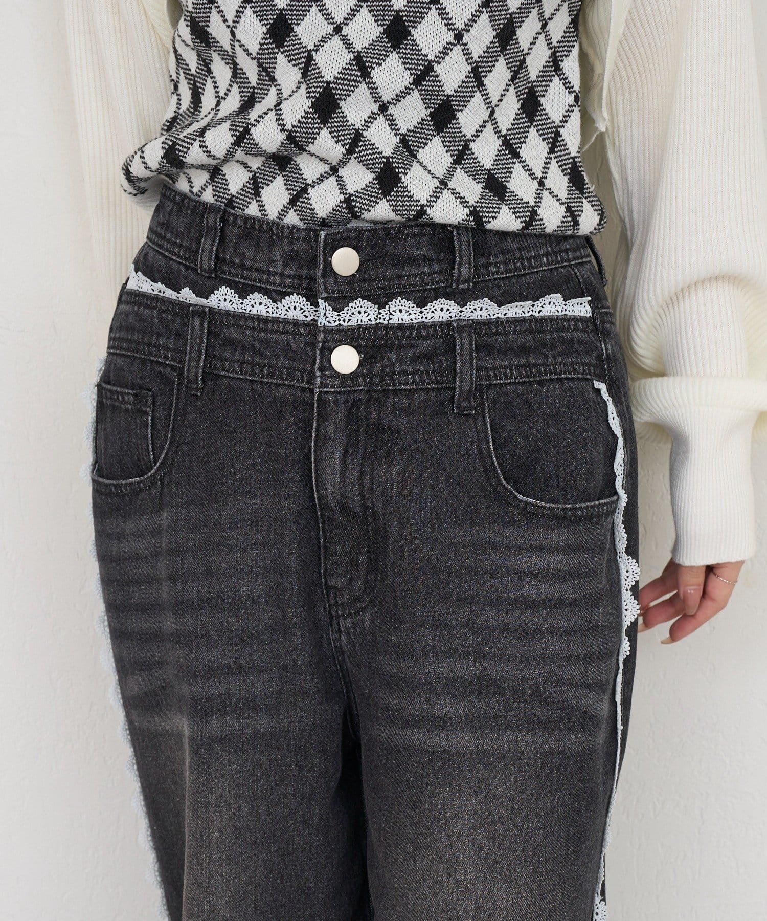 NICE CLAUP / OLIVE des OLIVE OUTLET(ナイスクラップ  / オリーブ デ オリーブ アウトレット) 【continuer】脇レースラインワイドデニムパンツ