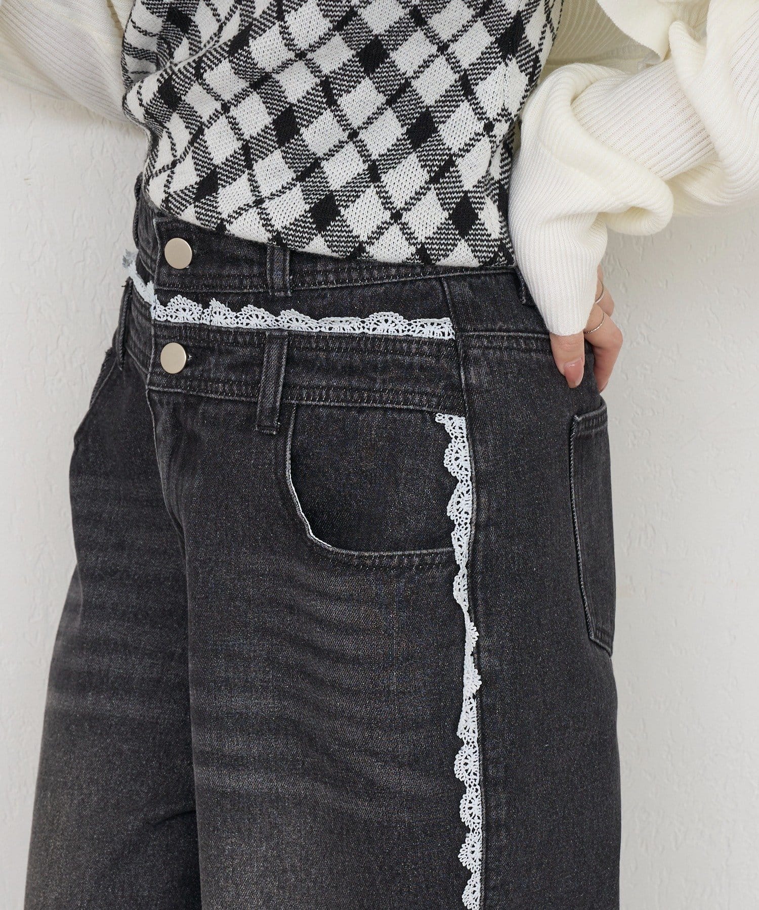 NICE CLAUP / OLIVE des OLIVE OUTLET(ナイスクラップ  / オリーブ デ オリーブ アウトレット) 【continuer】脇レースラインワイドデニムパンツ