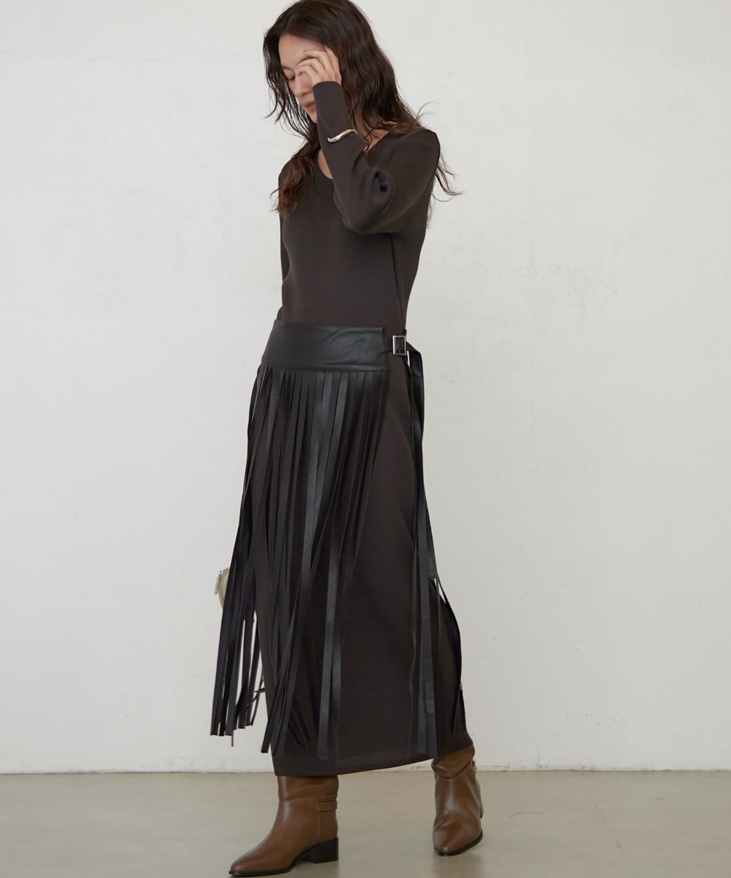 LOUNGEDRESS(ラウンジドレス) Uネックリブニットワンピース