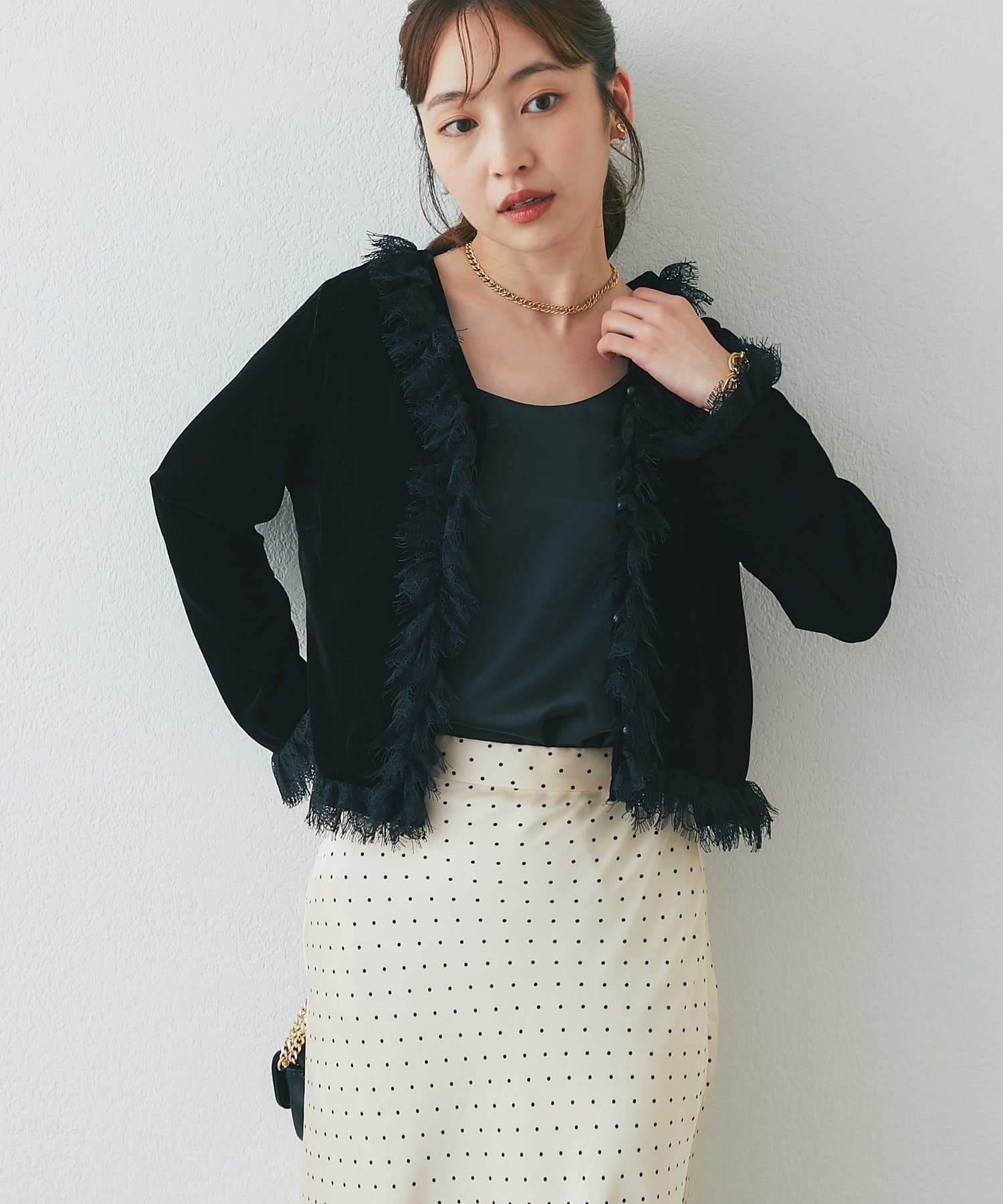 La boutique BonBon】シアーベロアレースフリルカーディガン | OUTLET