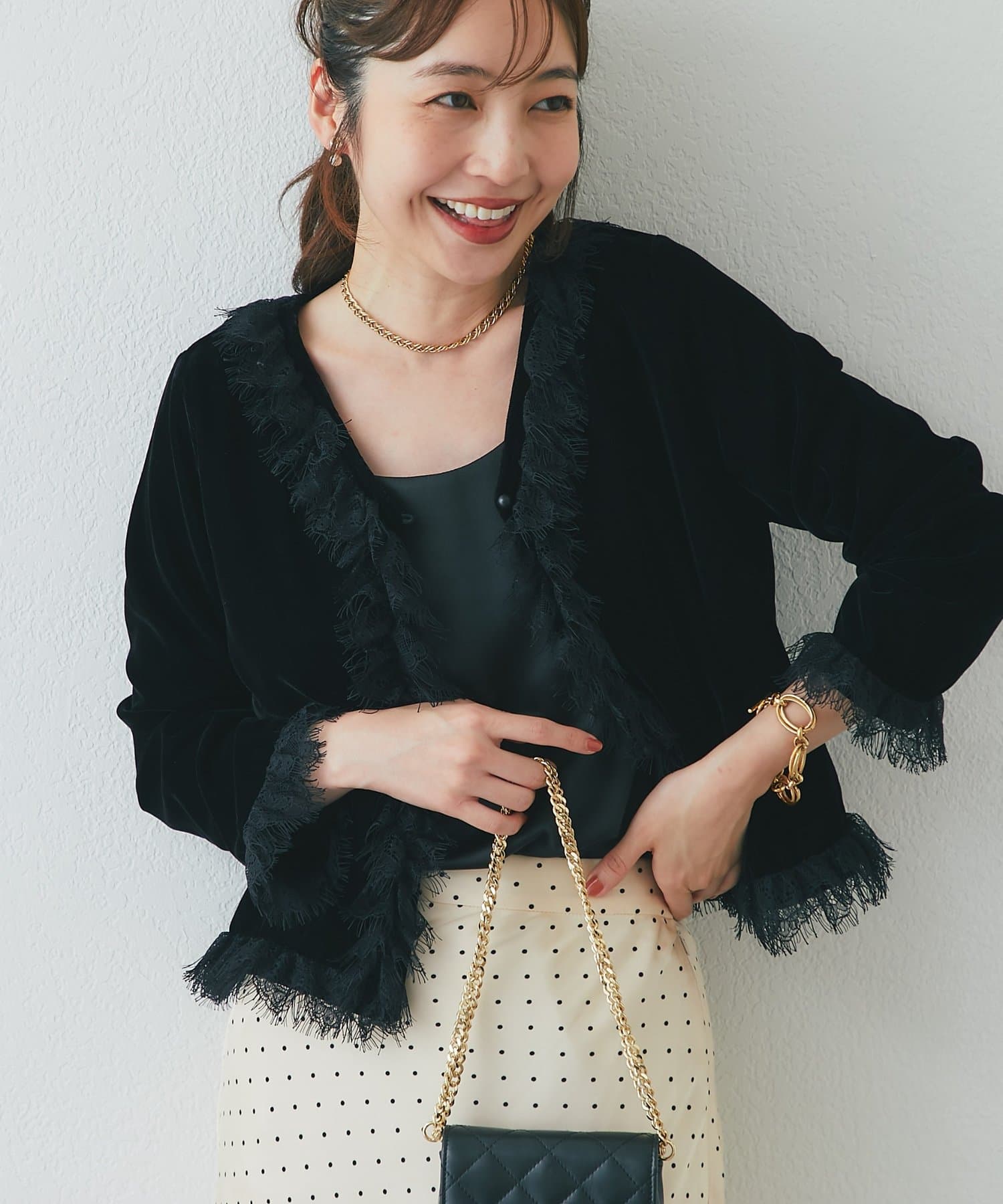 La boutique BonBon】シアーベロアレースフリルカーディガン | OUTLET