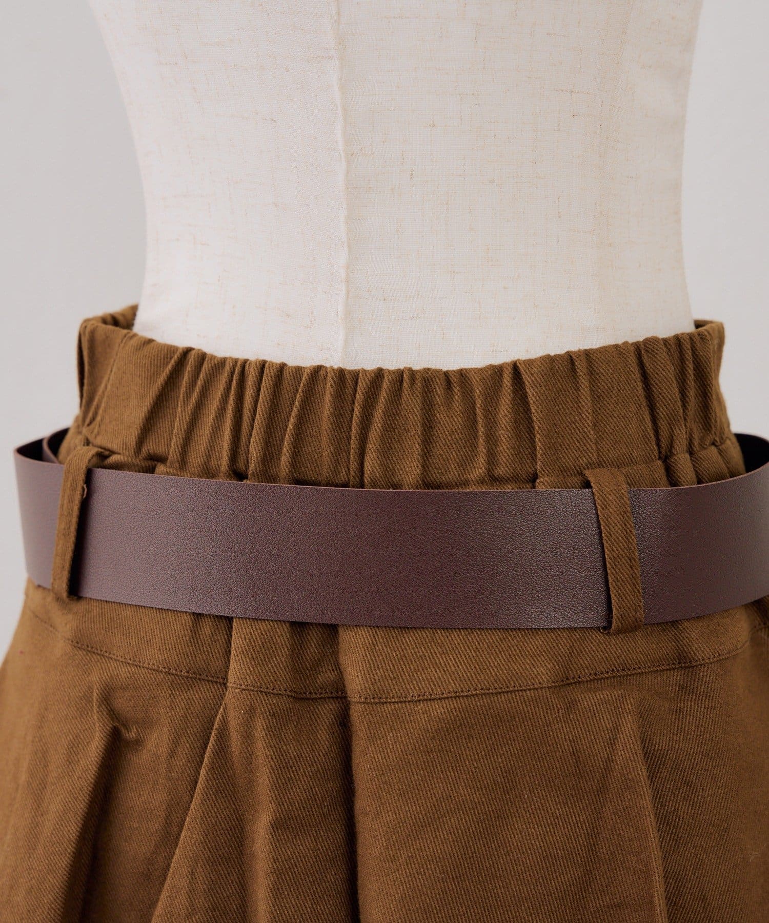 NICE CLAUP / OLIVE des OLIVE OUTLET(ナイスクラップ  / オリーブ デ オリーブ アウトレット) 【continuer】ベルト付ティアードミニスカート