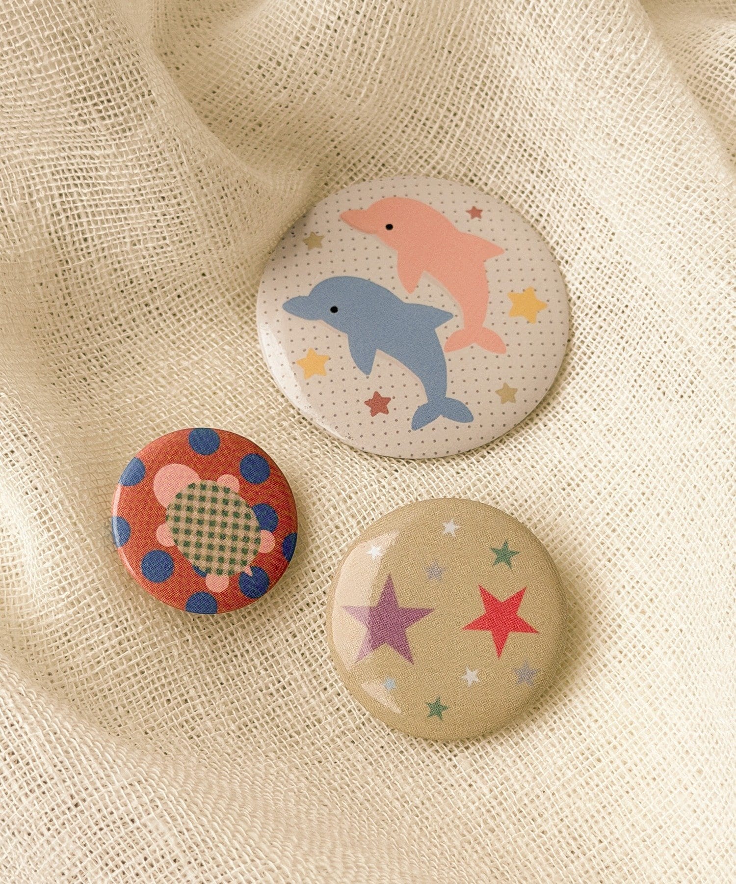 3COINS(スリーコインズ) 缶バッチ3個セット