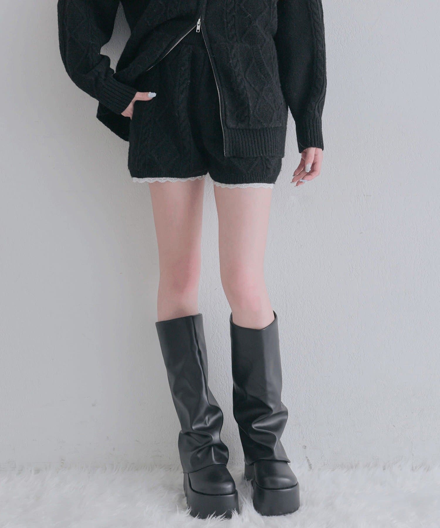 OLIVE des OLIVE(オリーブ デ オリーブ) ニットケーブルパンツ