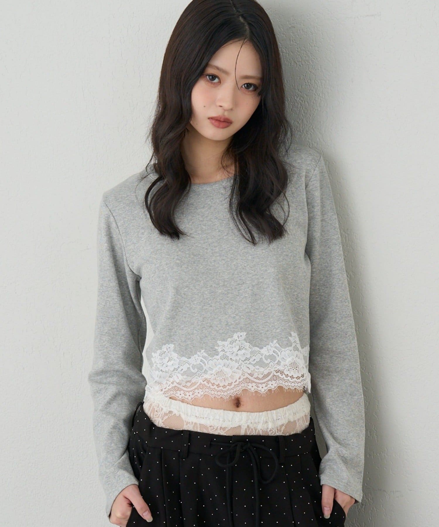 RAY CASSIN(レイカズン) 裾レースコンパクトロングTシャツ / ロンT