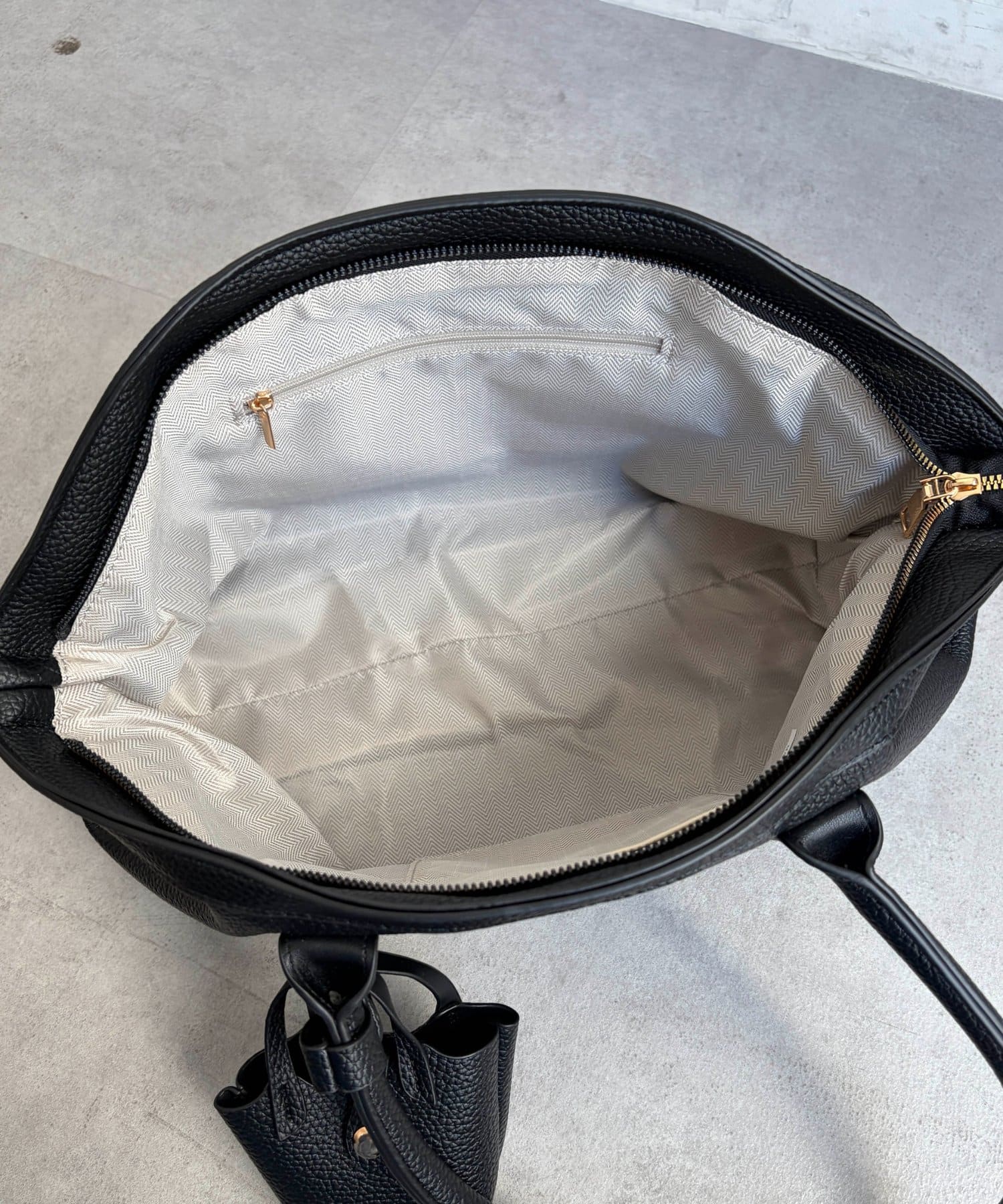 Chez toi(シェトワ) ミニBAG付きボストンBAG