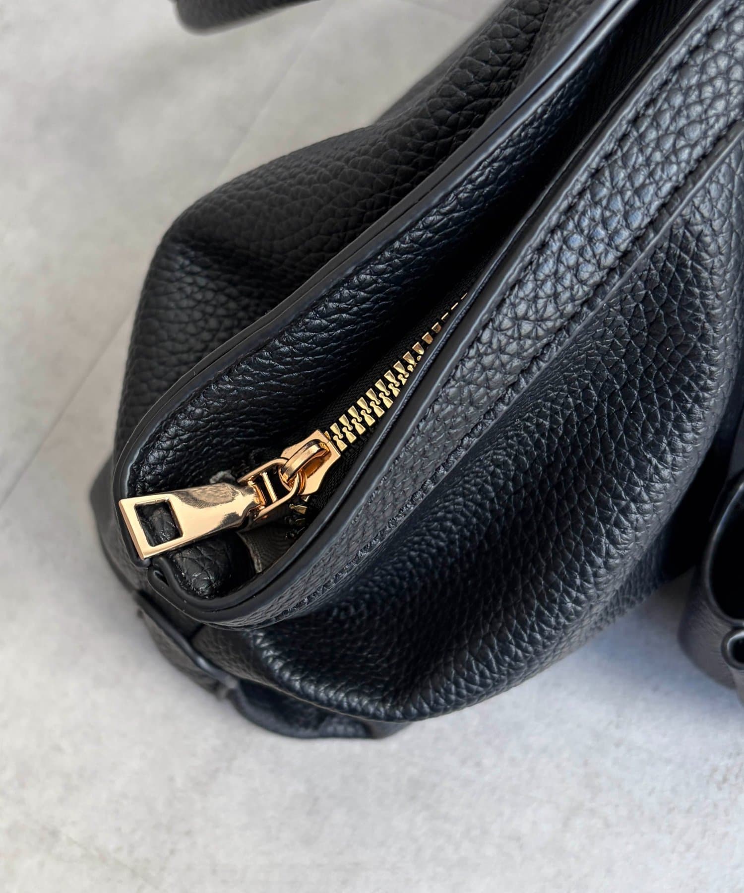 Chez toi(シェトワ) ミニBAG付きボストンBAG