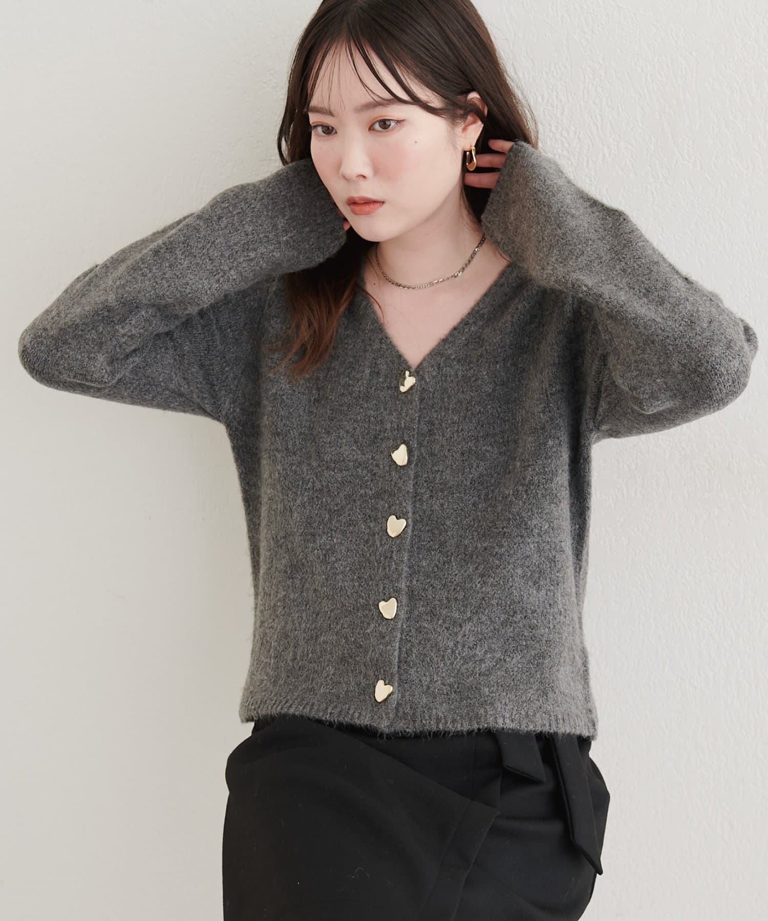 natural couture(ナチュラルクチュール) ハート釦ショート丈カーディガン