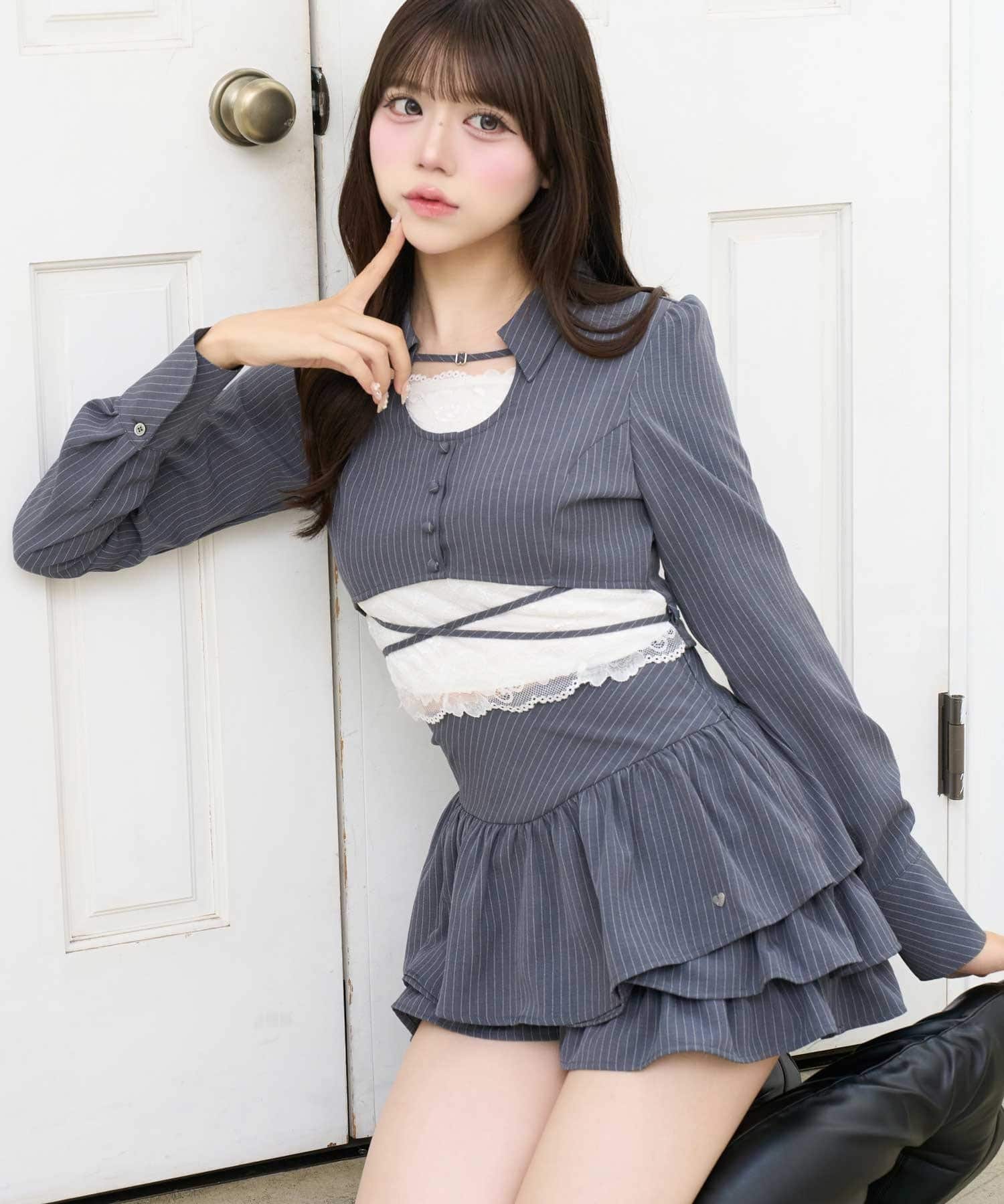 Belle Charme(ベルシャルム) Lace Hem Puff Sleeve Tops
