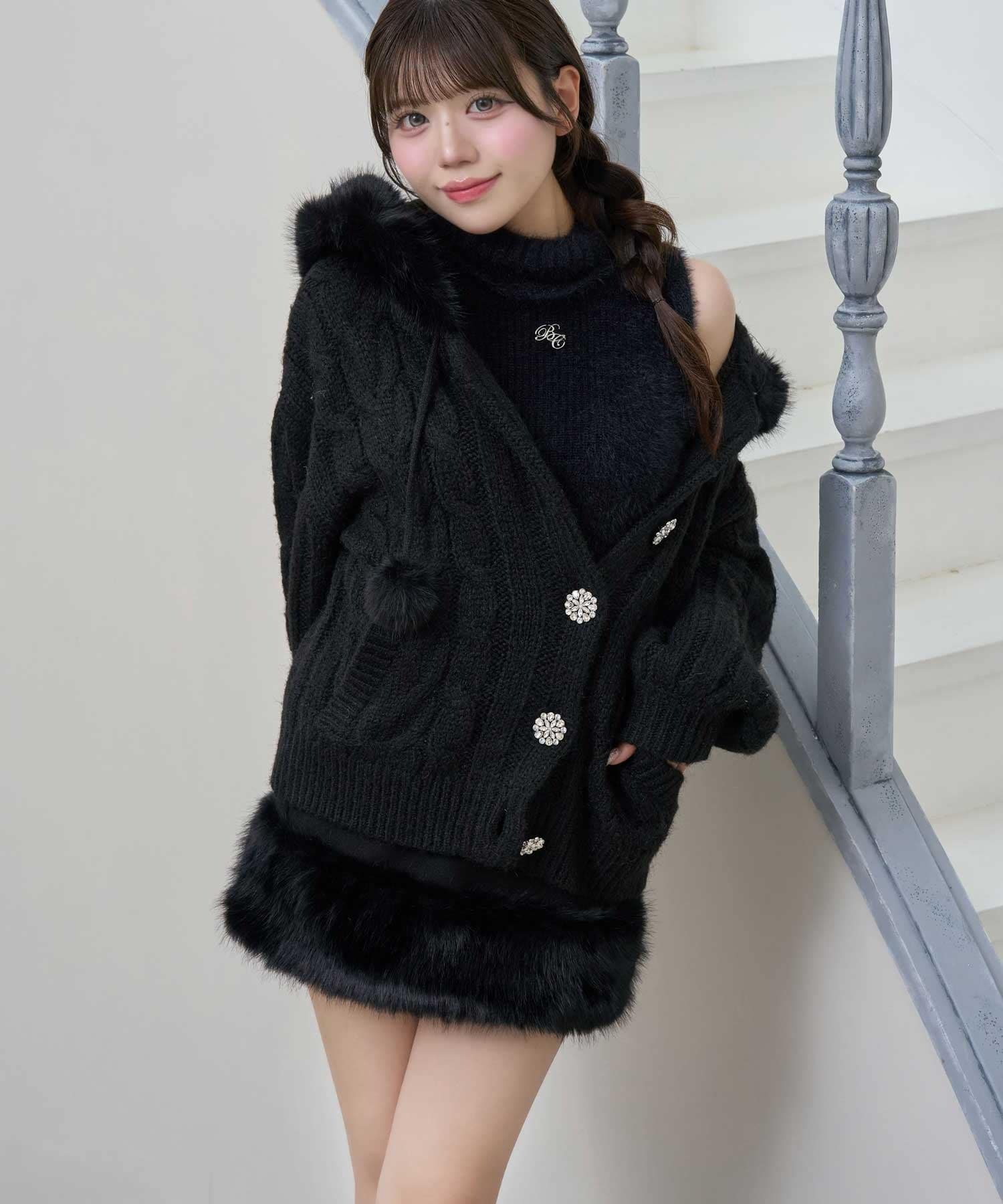 Belle Charme(ベルシャルム) Fur Hood Loose Cardigan