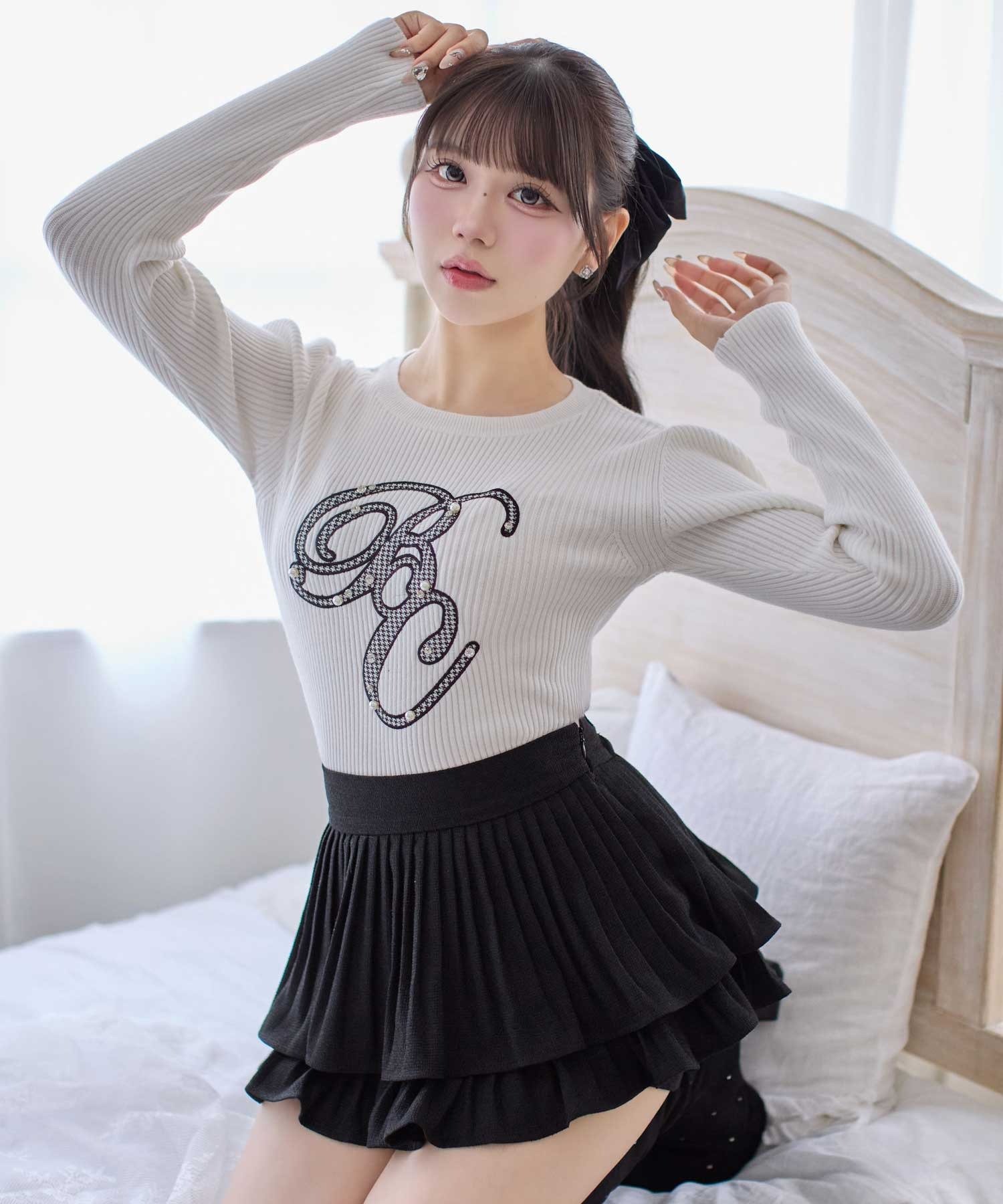 Belle Charme(ベルシャルム) Check BC Logo Knit