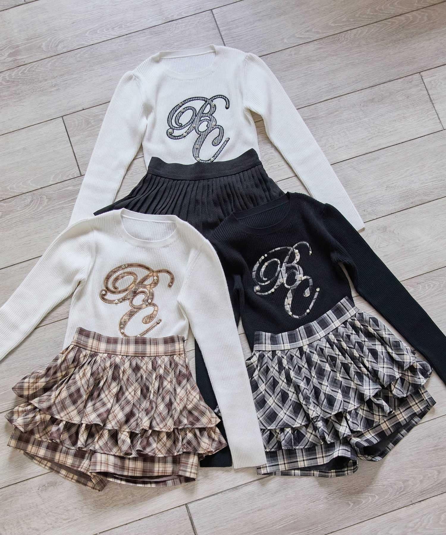 Belle Charme(ベルシャルム) Check BC Logo Knit