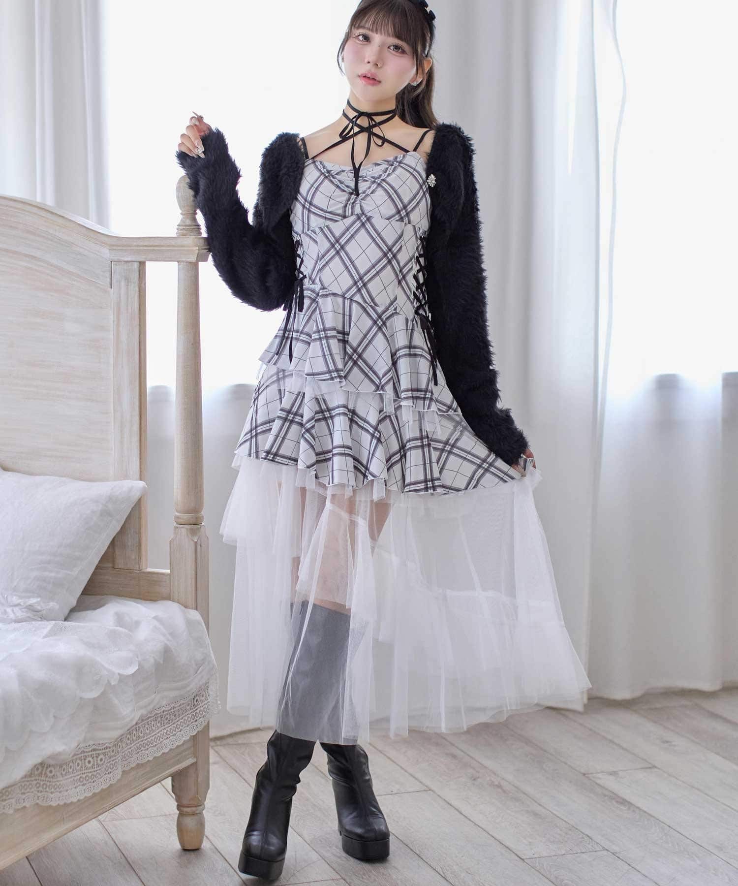 Belle Charme(ベルシャルム) Double Lace-up Volume Cami Onepiece