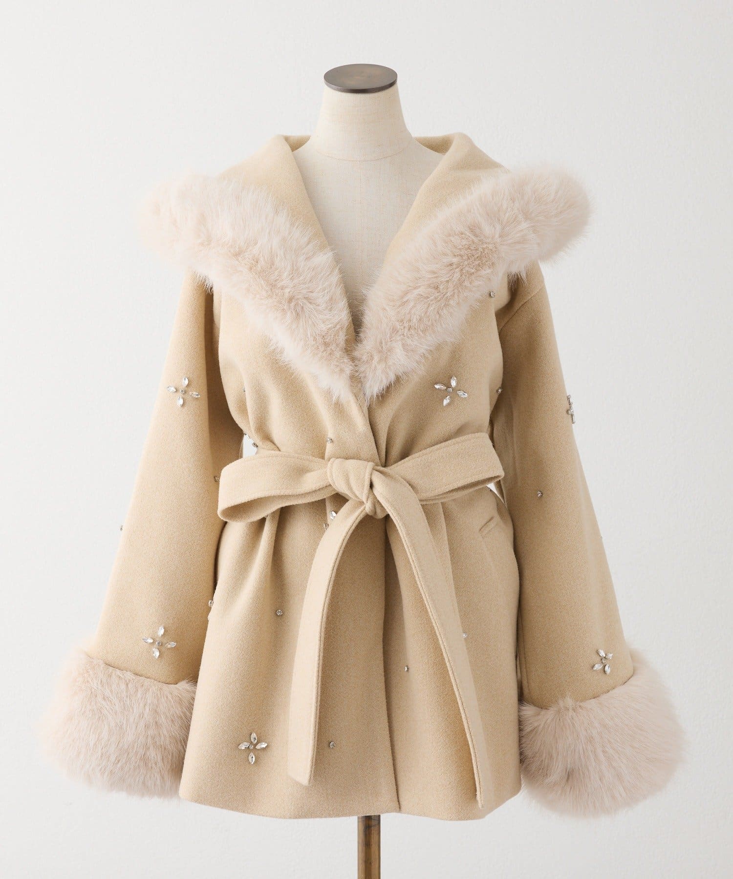 one after another NICE CLAUP(ワンアフターアナザー ナイスクラップ) 【Premium order】ビジューフェイクファー女の子コート