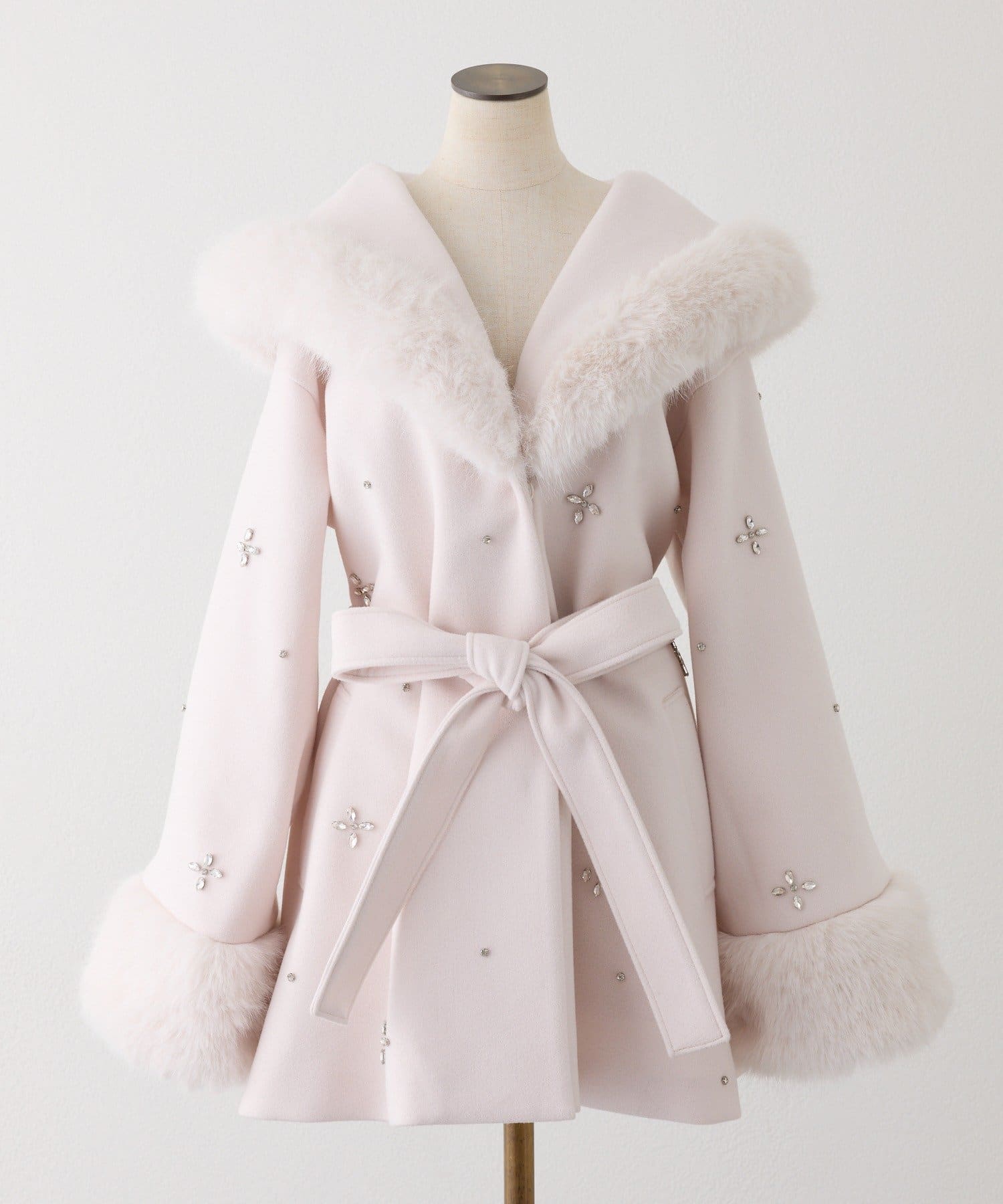 one after another NICE CLAUP(ワンアフターアナザー ナイスクラップ) 【Premium order】ビジューフェイクファーコート